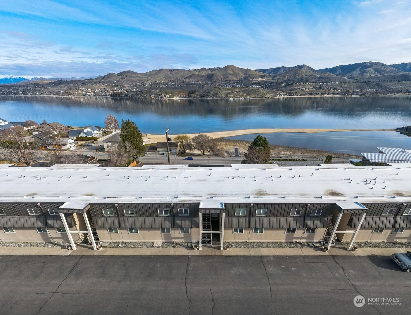 1902 W Prospect Street Unit: 101