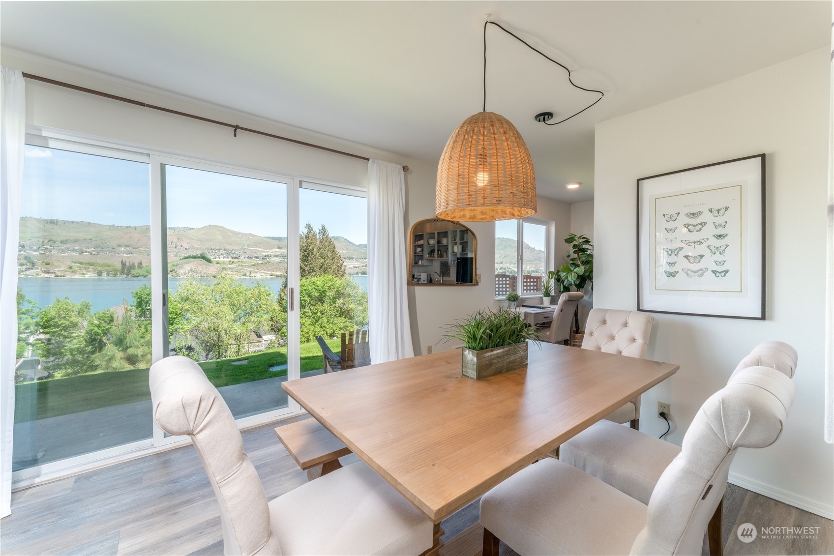 1902 W Prospect Street Unit: 101