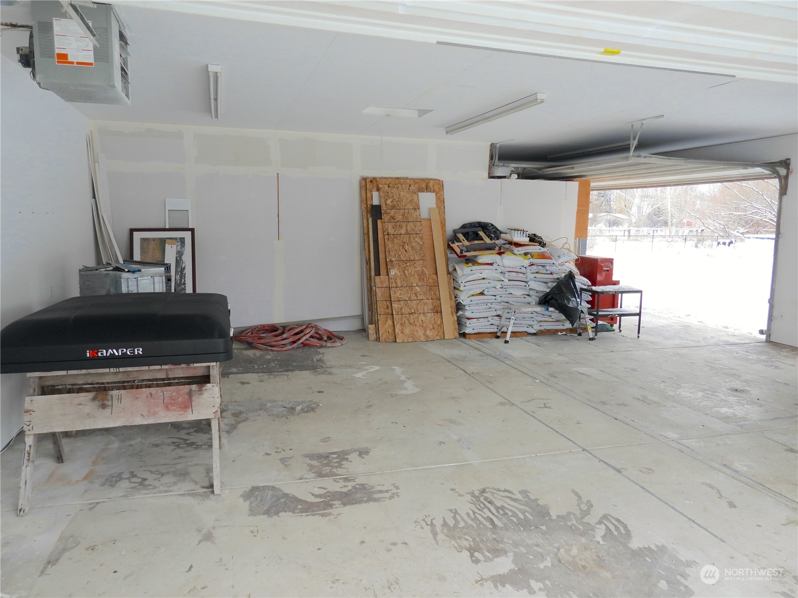 11401 Cottonwood Canyon Road