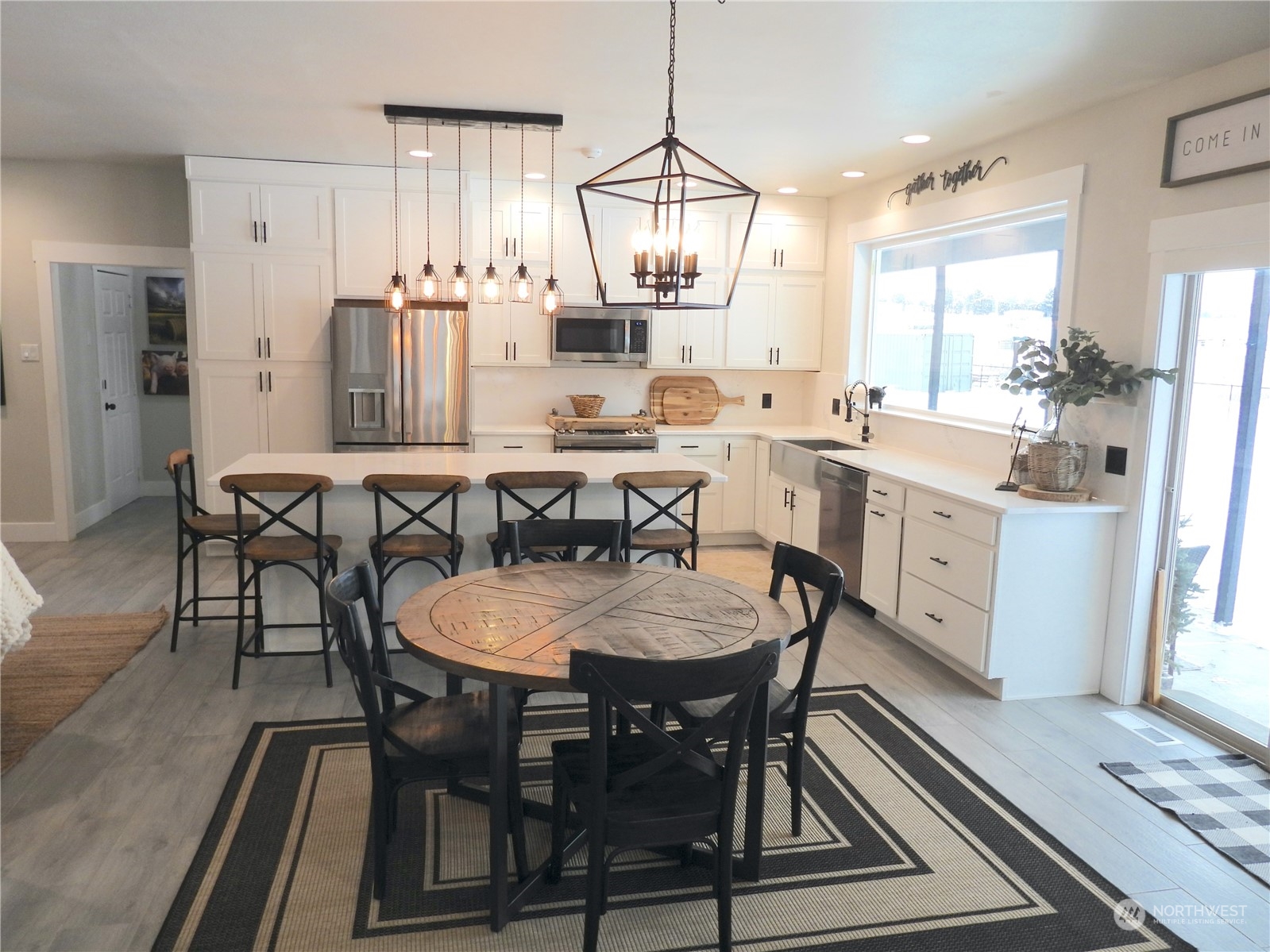 11401 Cottonwood Canyon Road