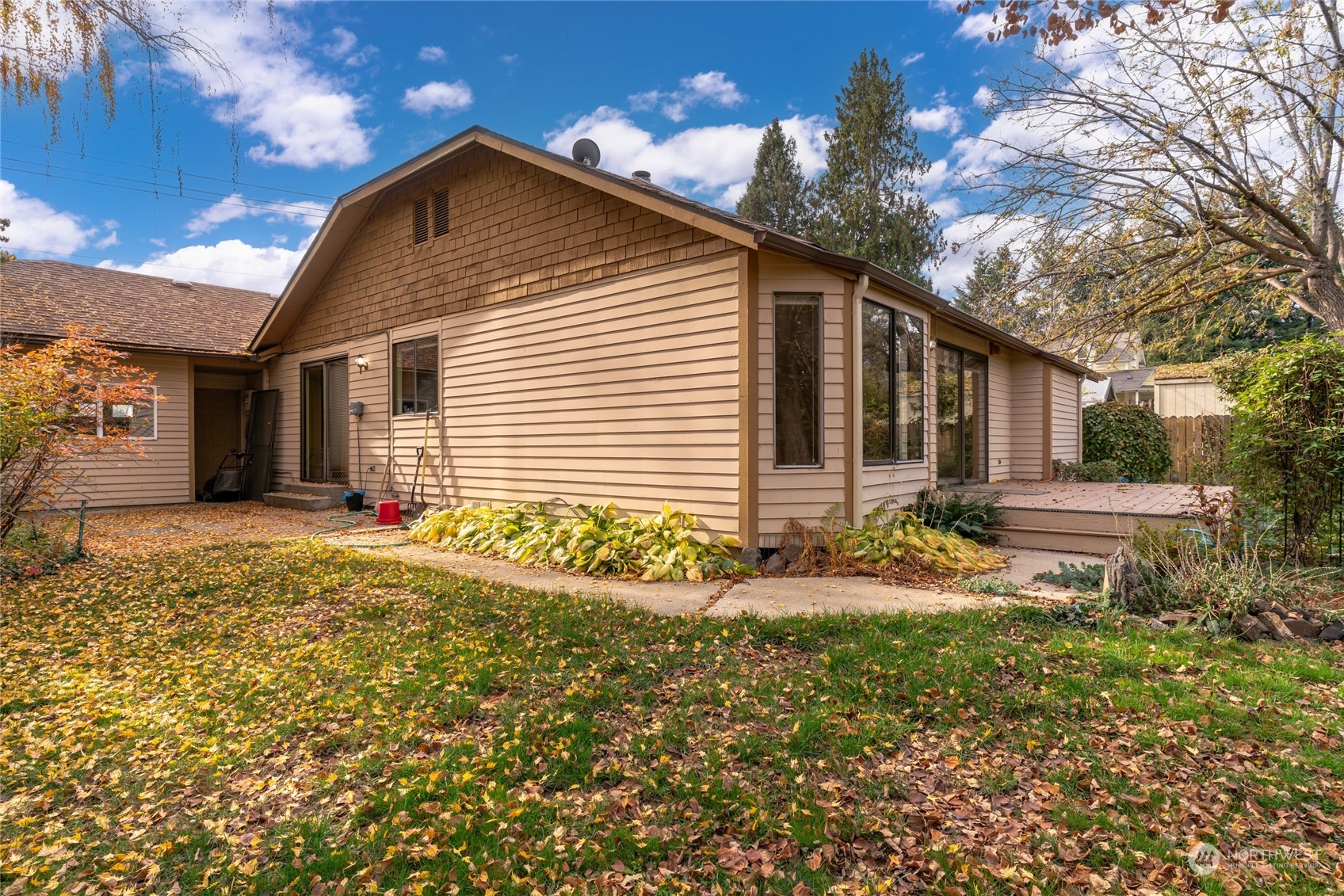 1218 Washington Street