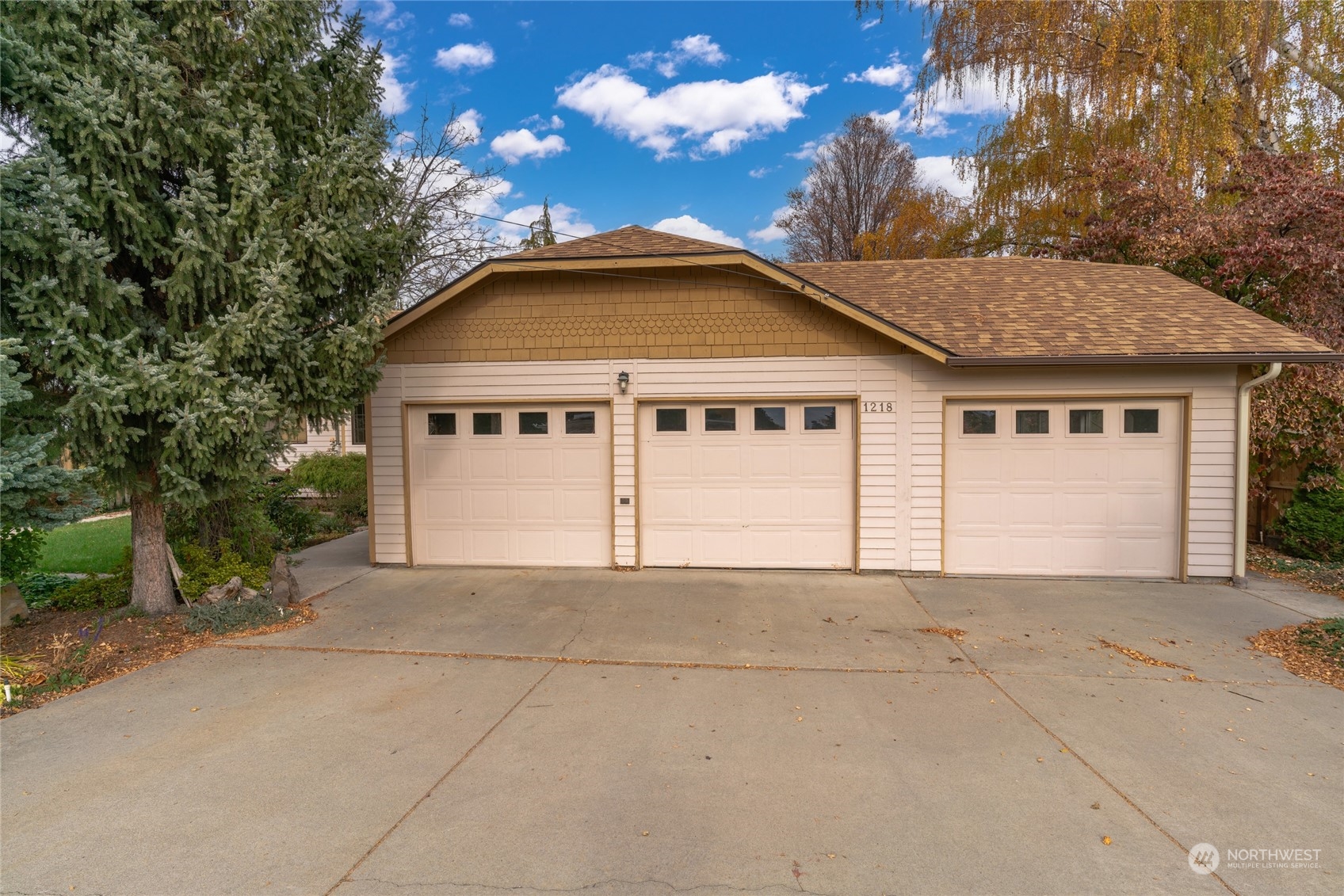 1218 Washington Street