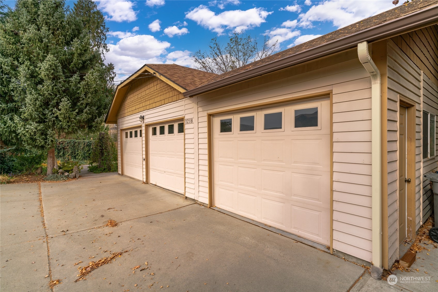 1218 Washington Street