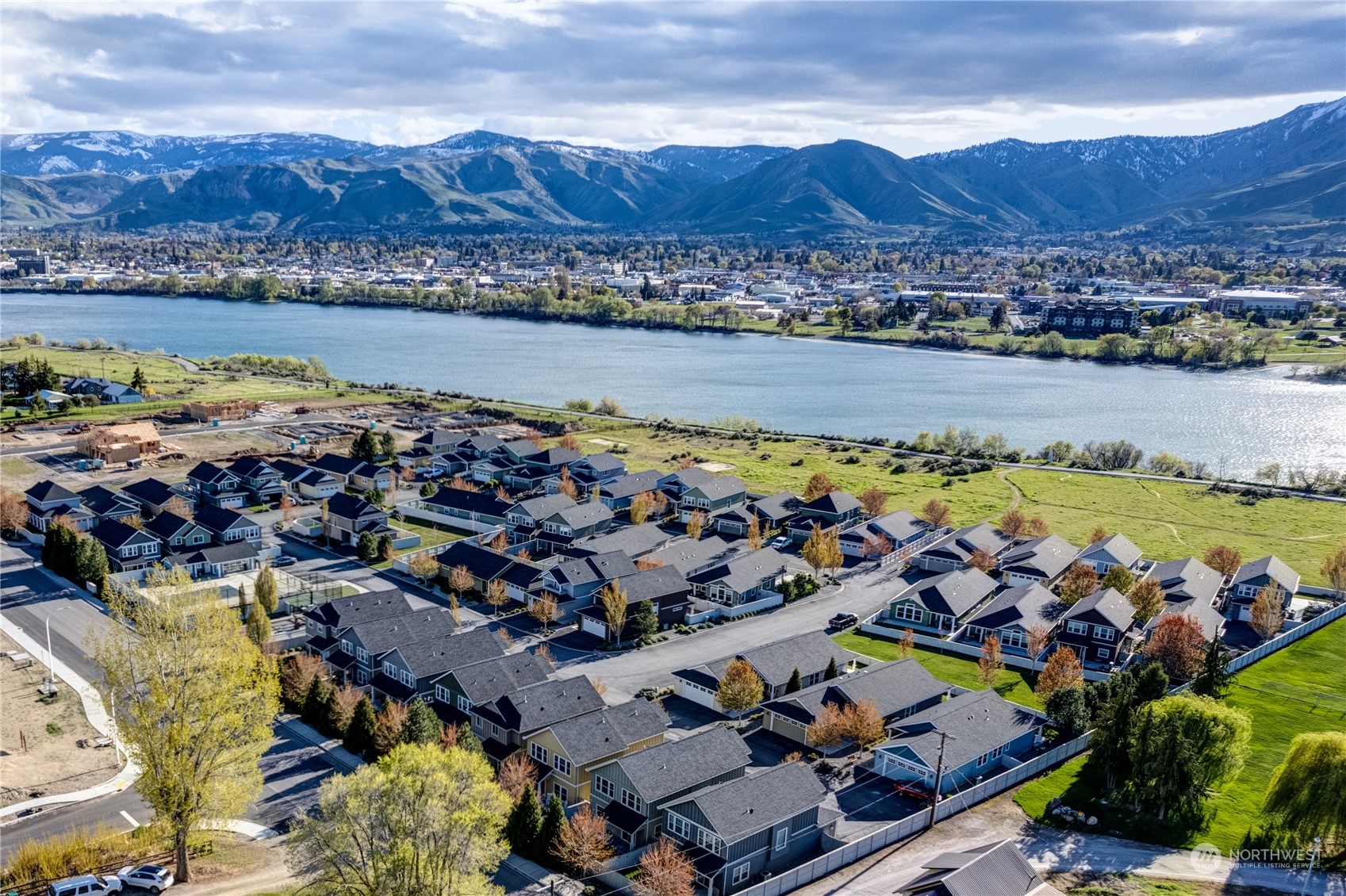 2452 NW Columbia Avenue Unit: 12