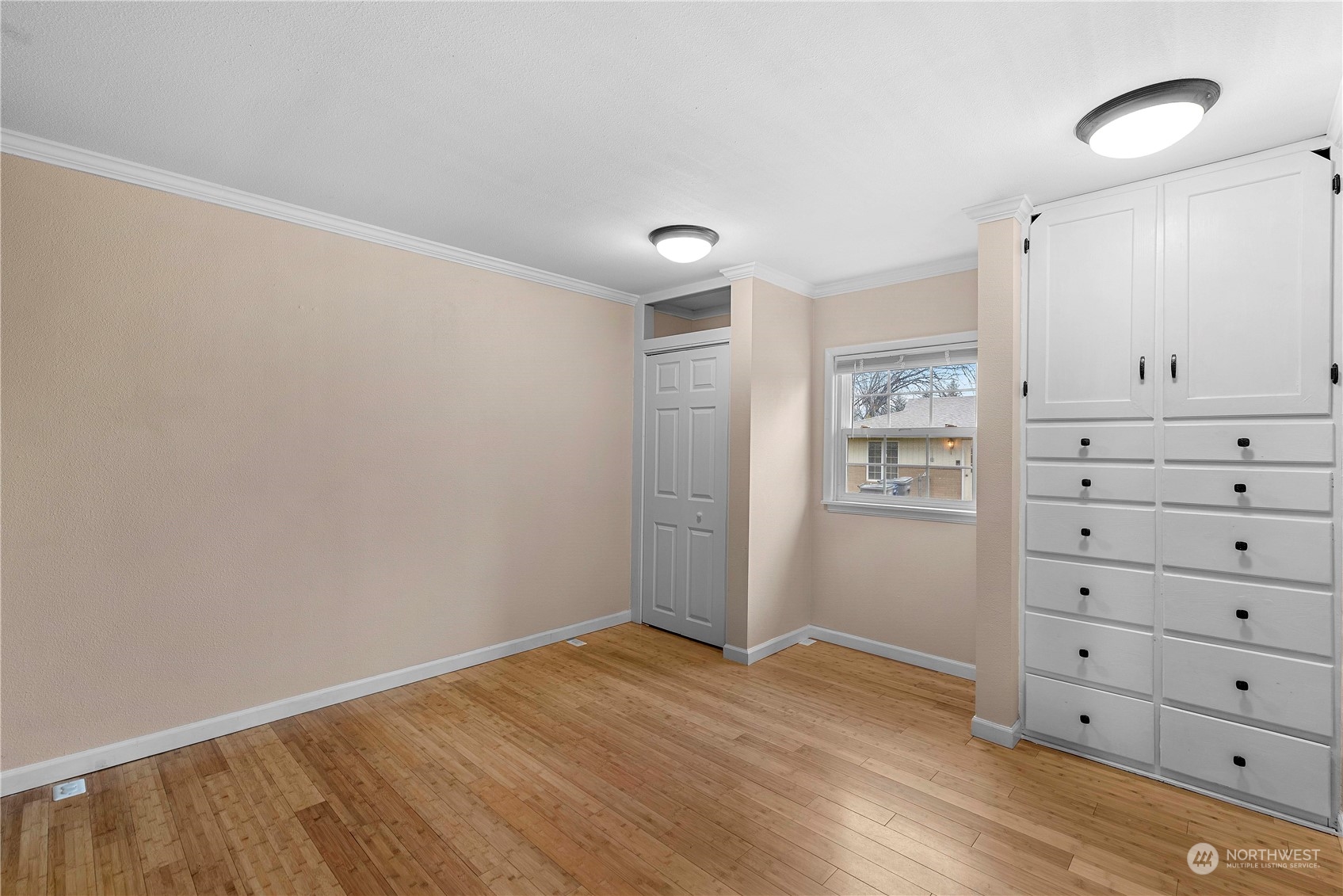 520 S Western Avenue