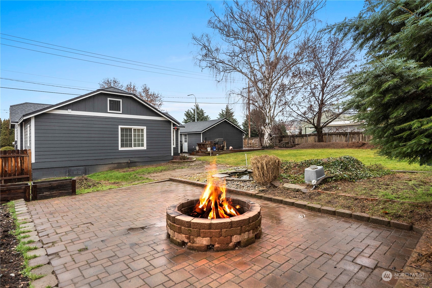 520 S Western Avenue