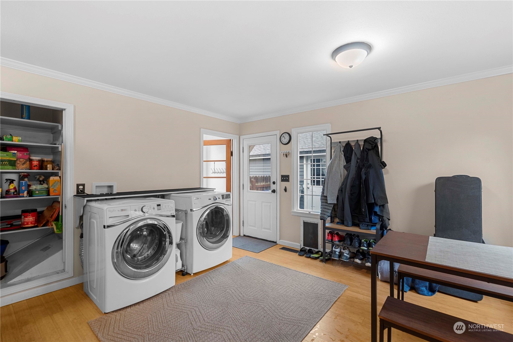 520 S Western Avenue