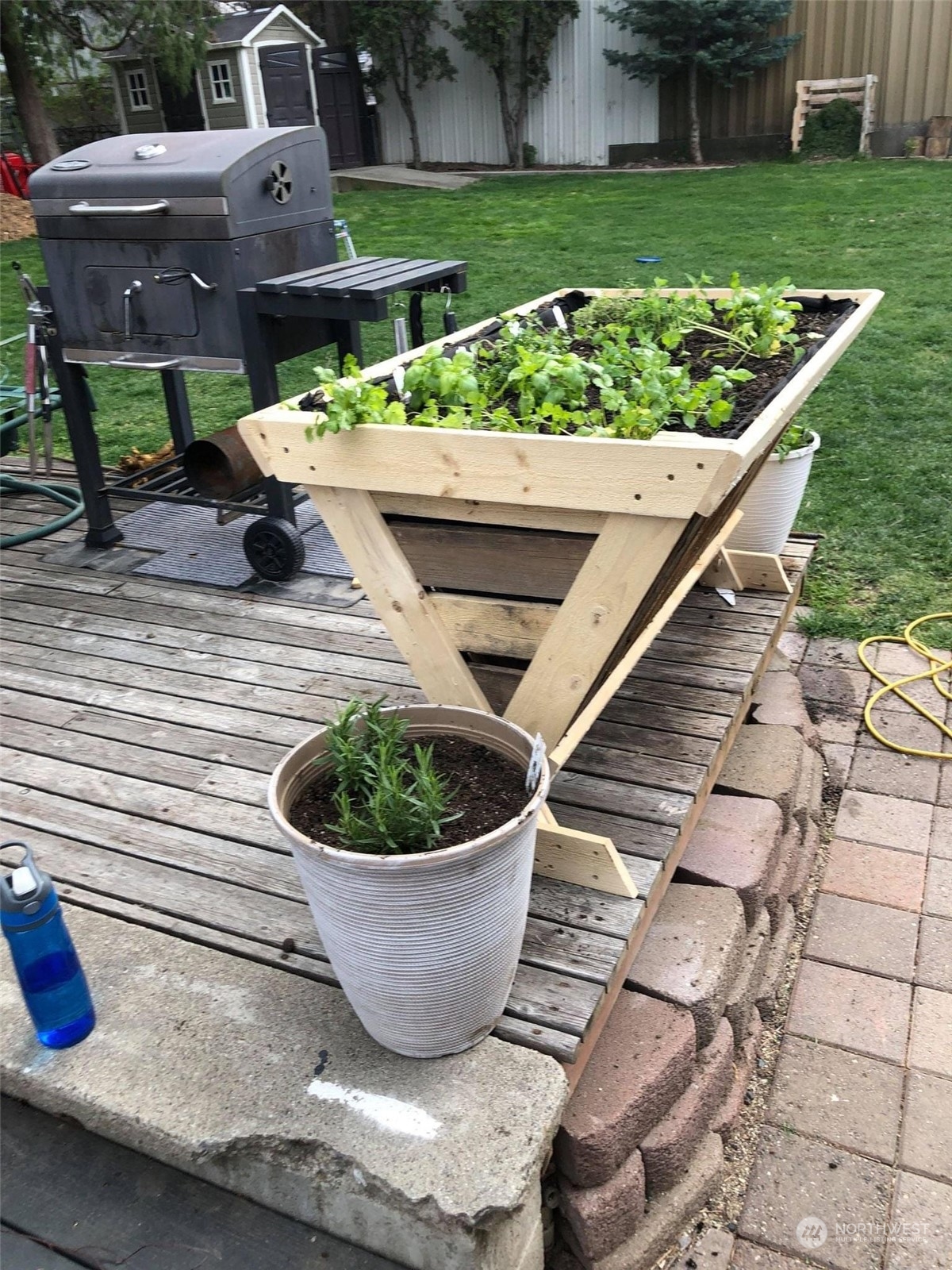 520 S Western Avenue