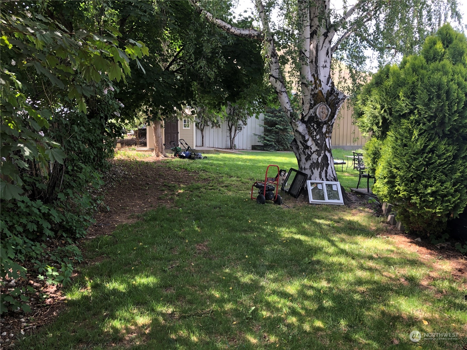 520 S Western Avenue