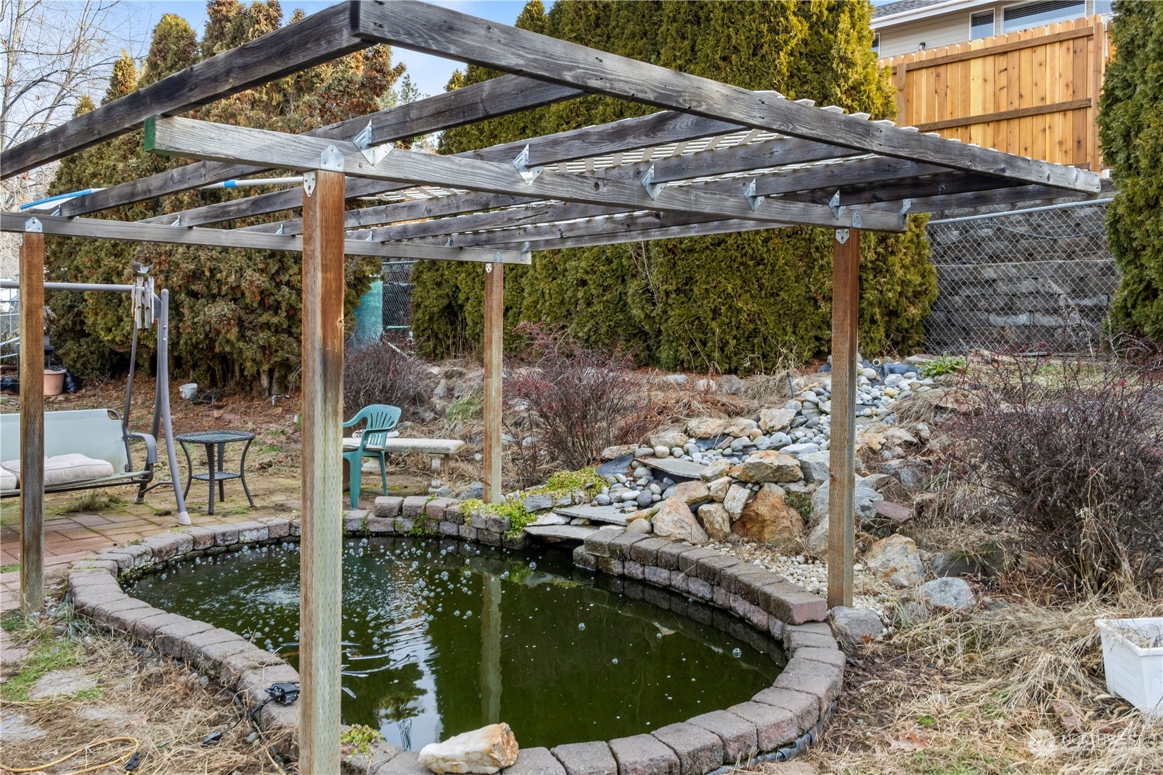 1725 N Anne Street N