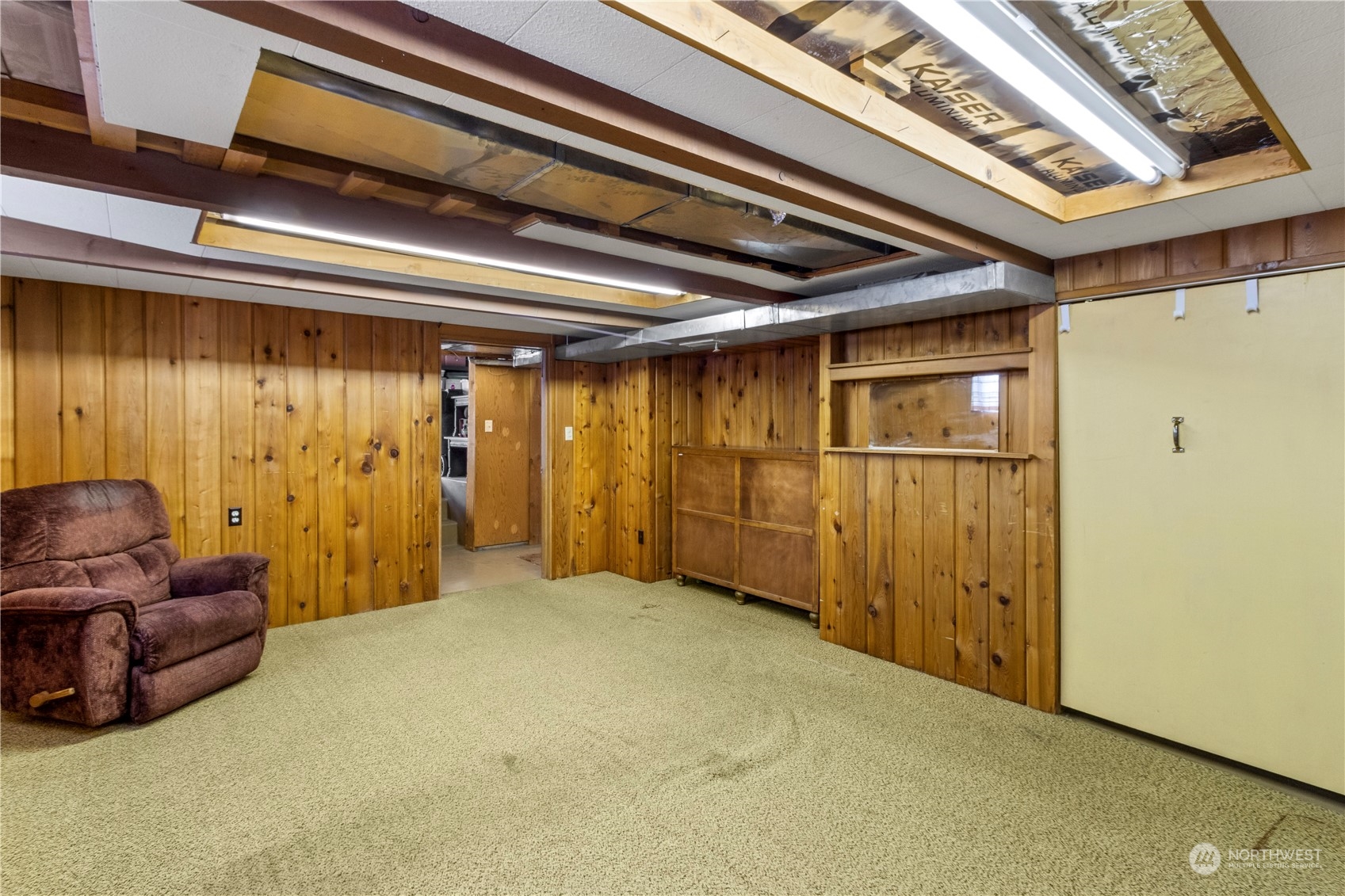 1725 N Anne Street N