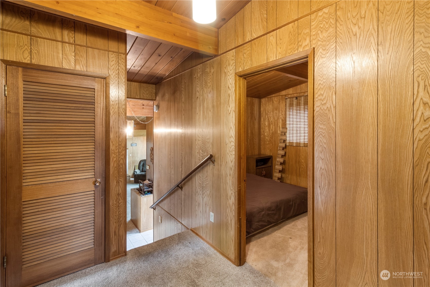 1725 N Anne Street N