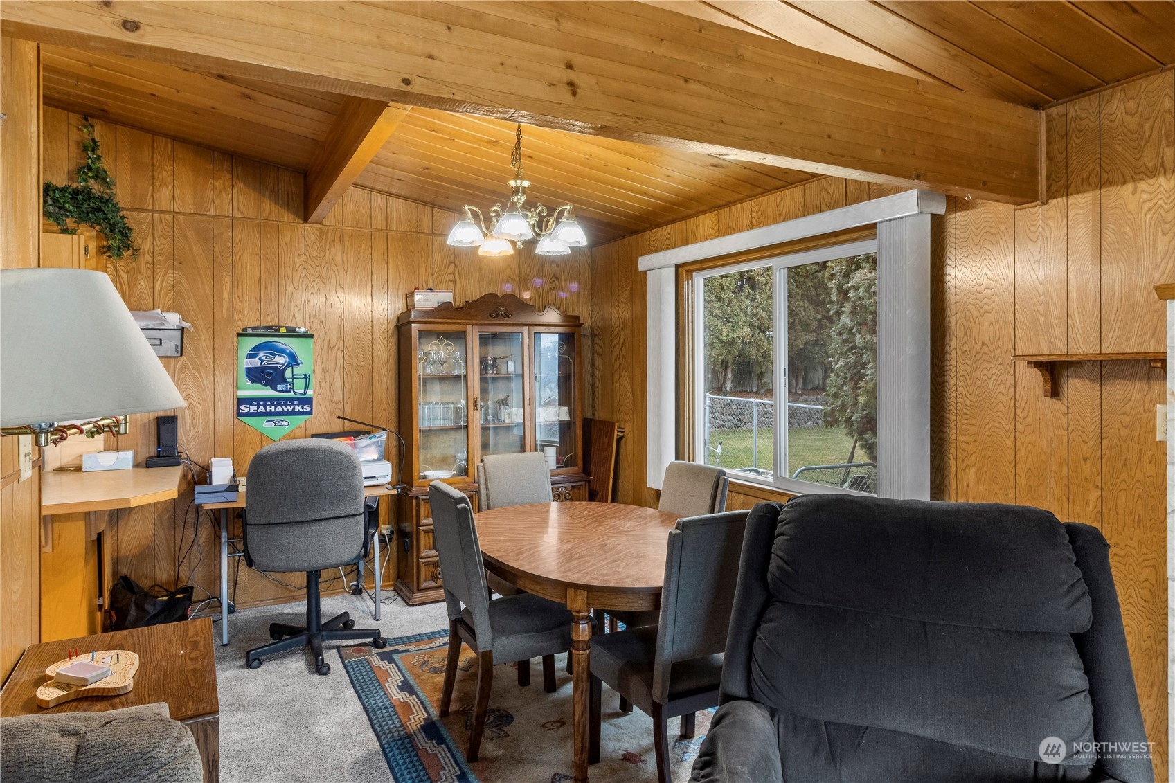 1725 N Anne Street N