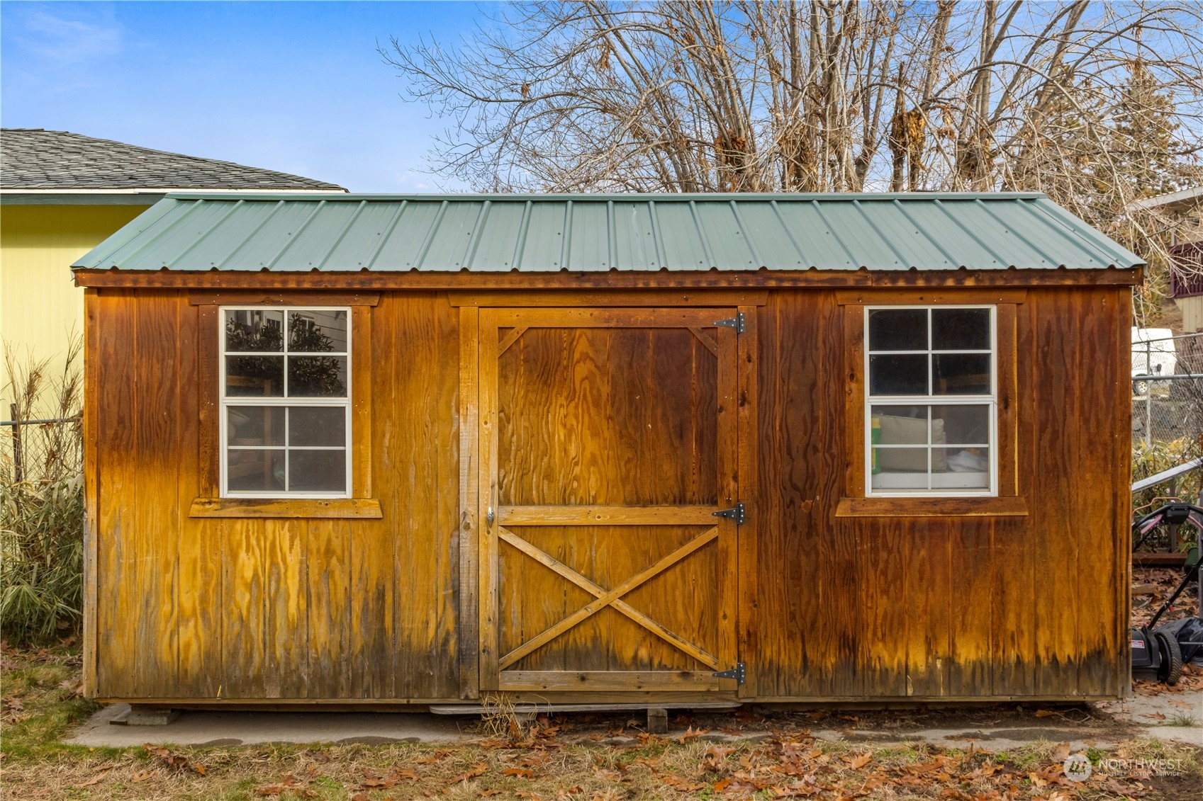 1725 N Anne Street N