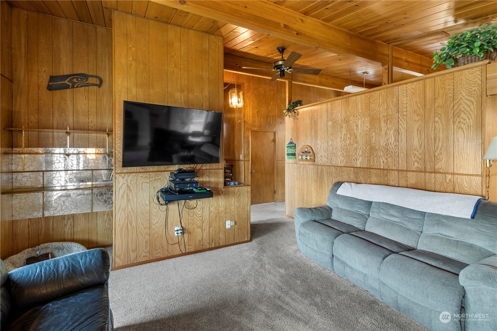 1725 N Anne Street N