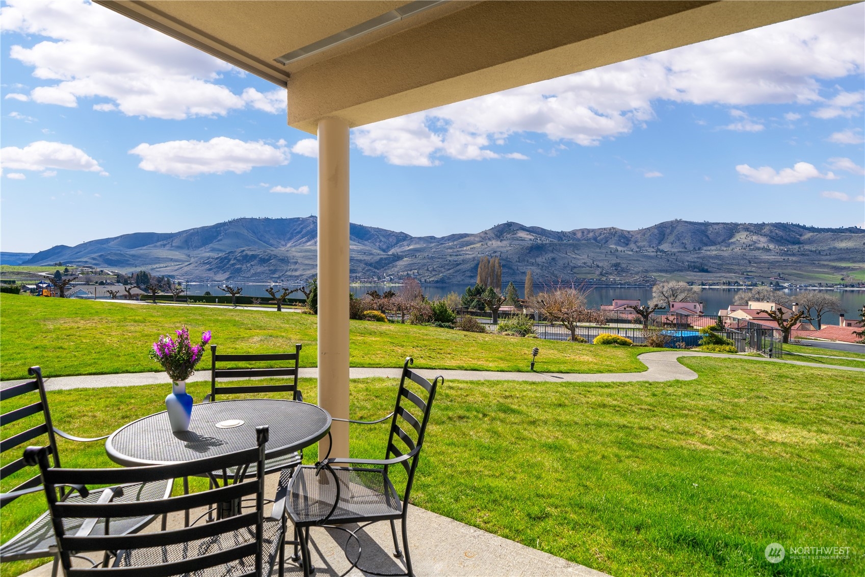 100 Lake Chelan Shores Drive Unit: 17-2