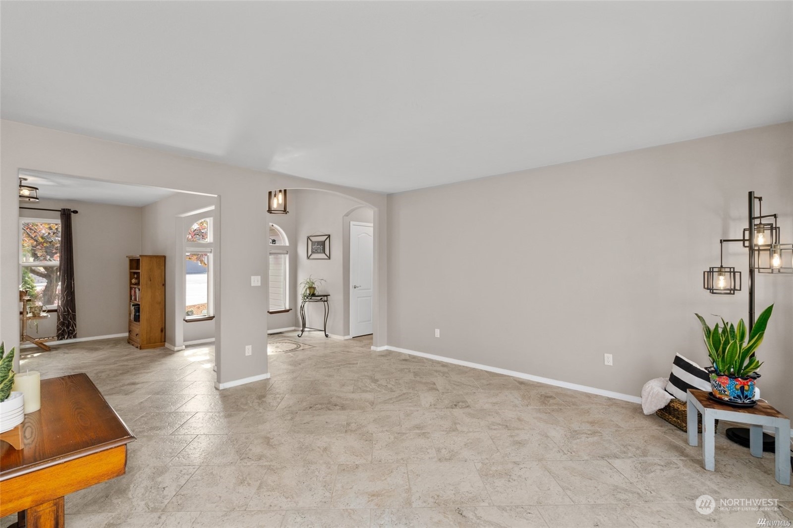 1550 Eastmont Avenue