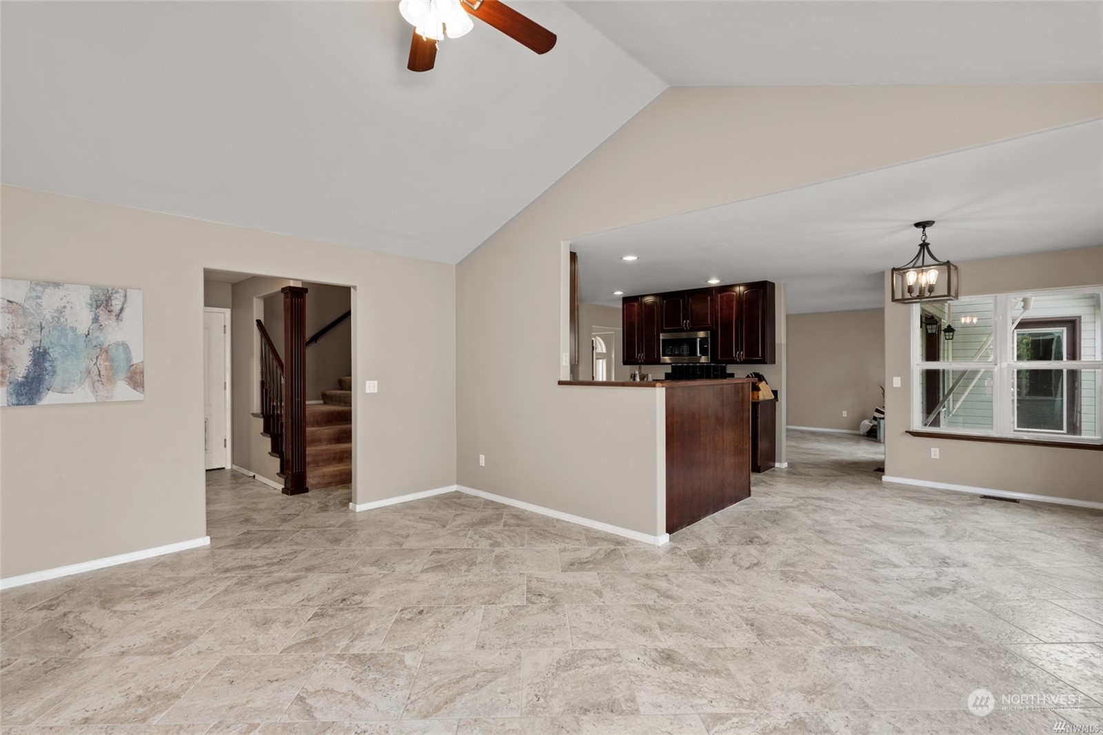 1550 Eastmont Avenue