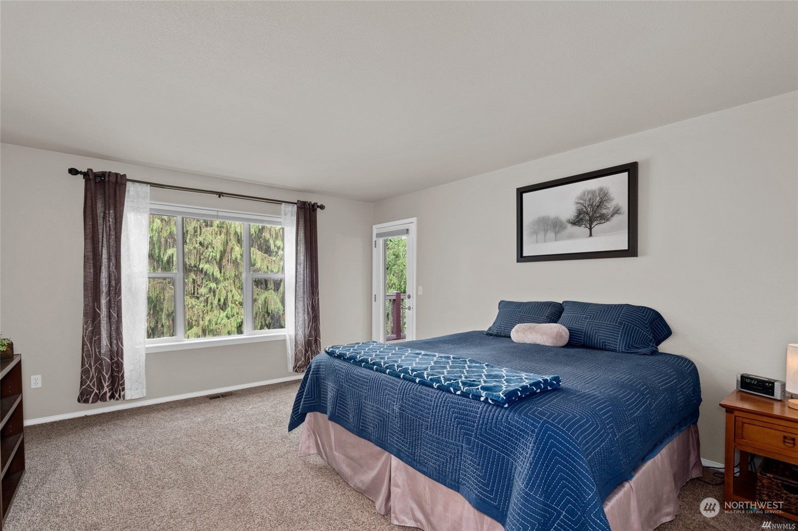 1550 Eastmont Avenue