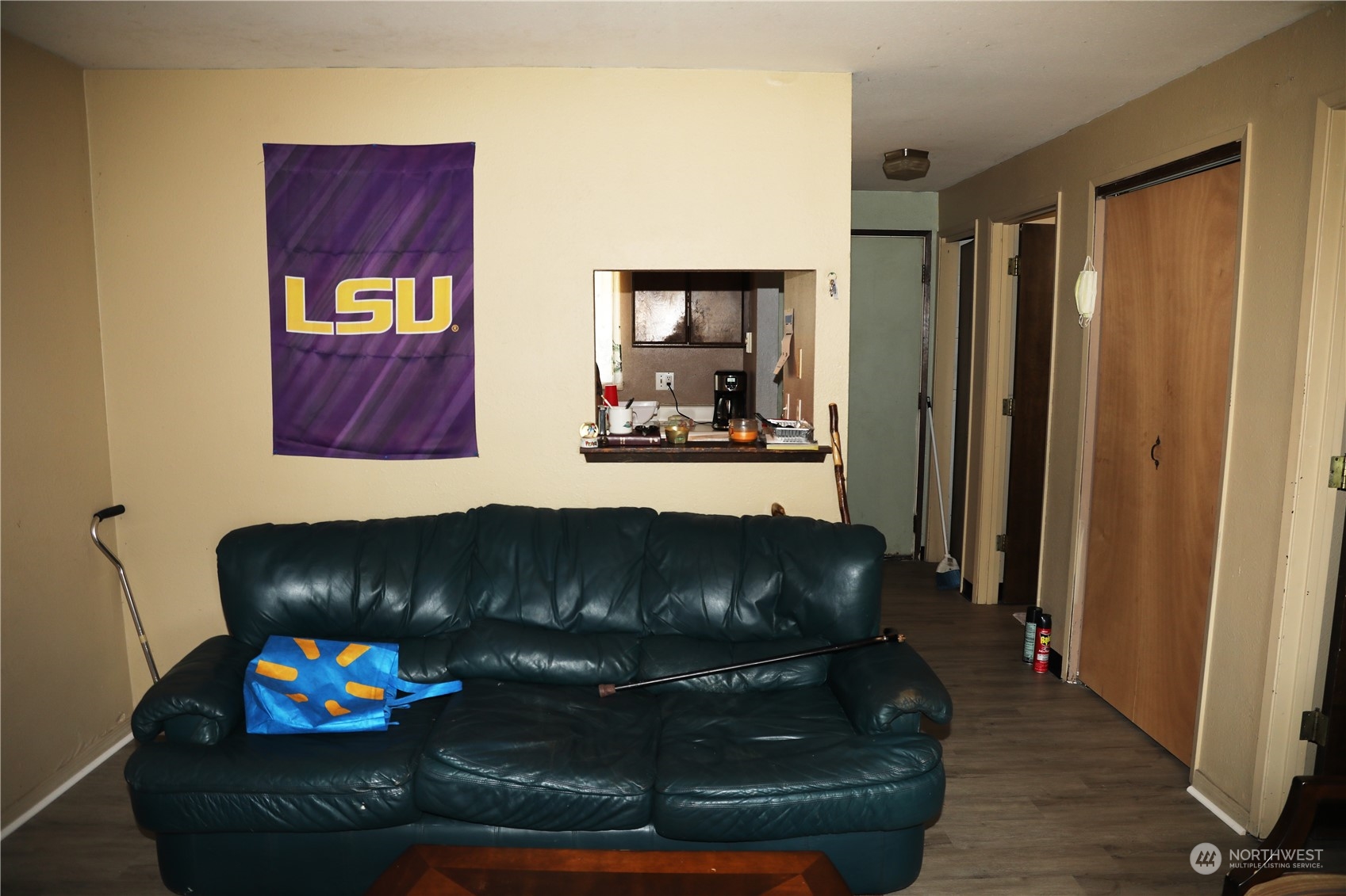 411 Methow Street Unit: 1-3