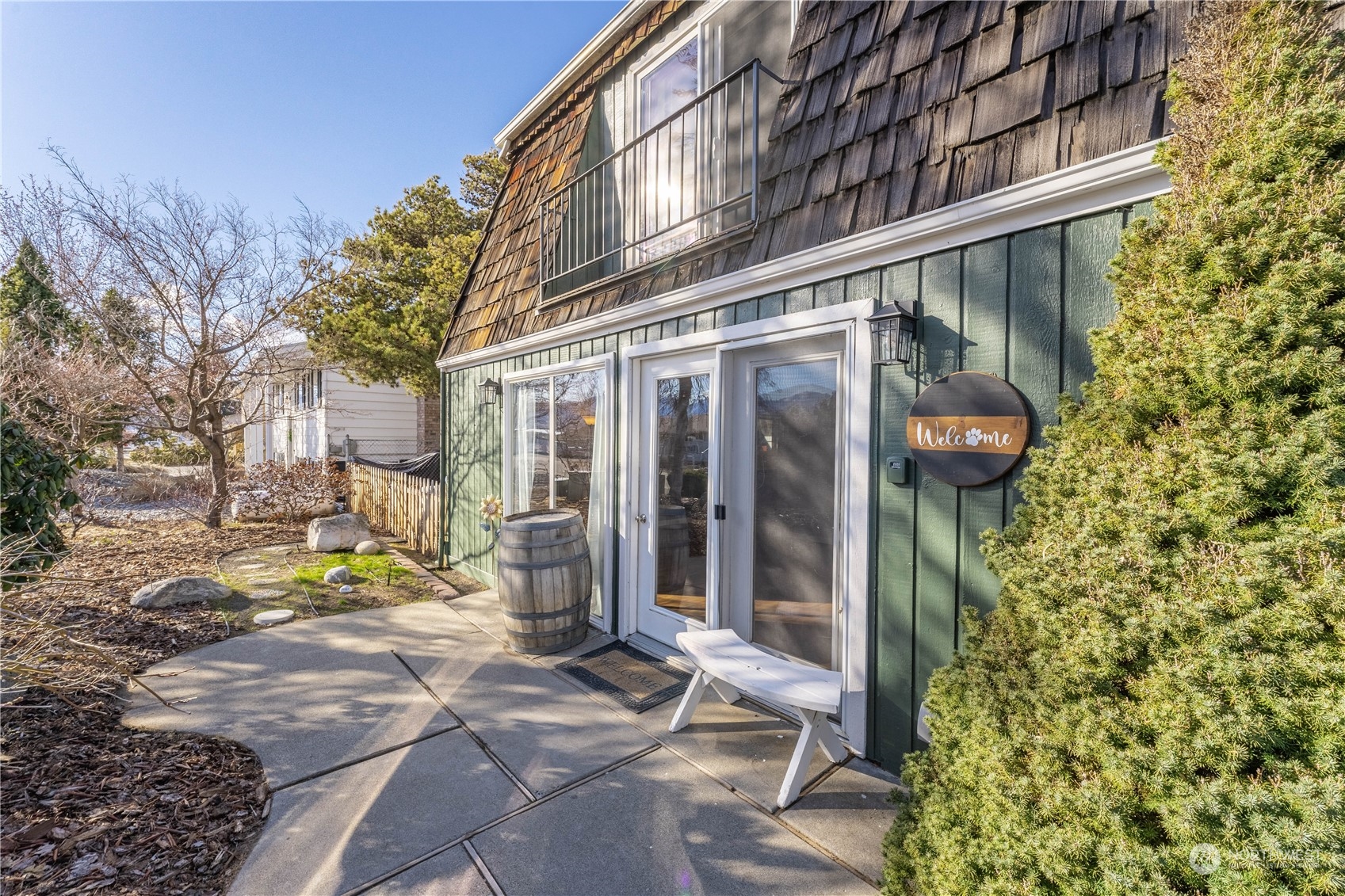 815 W Golf Course Drive