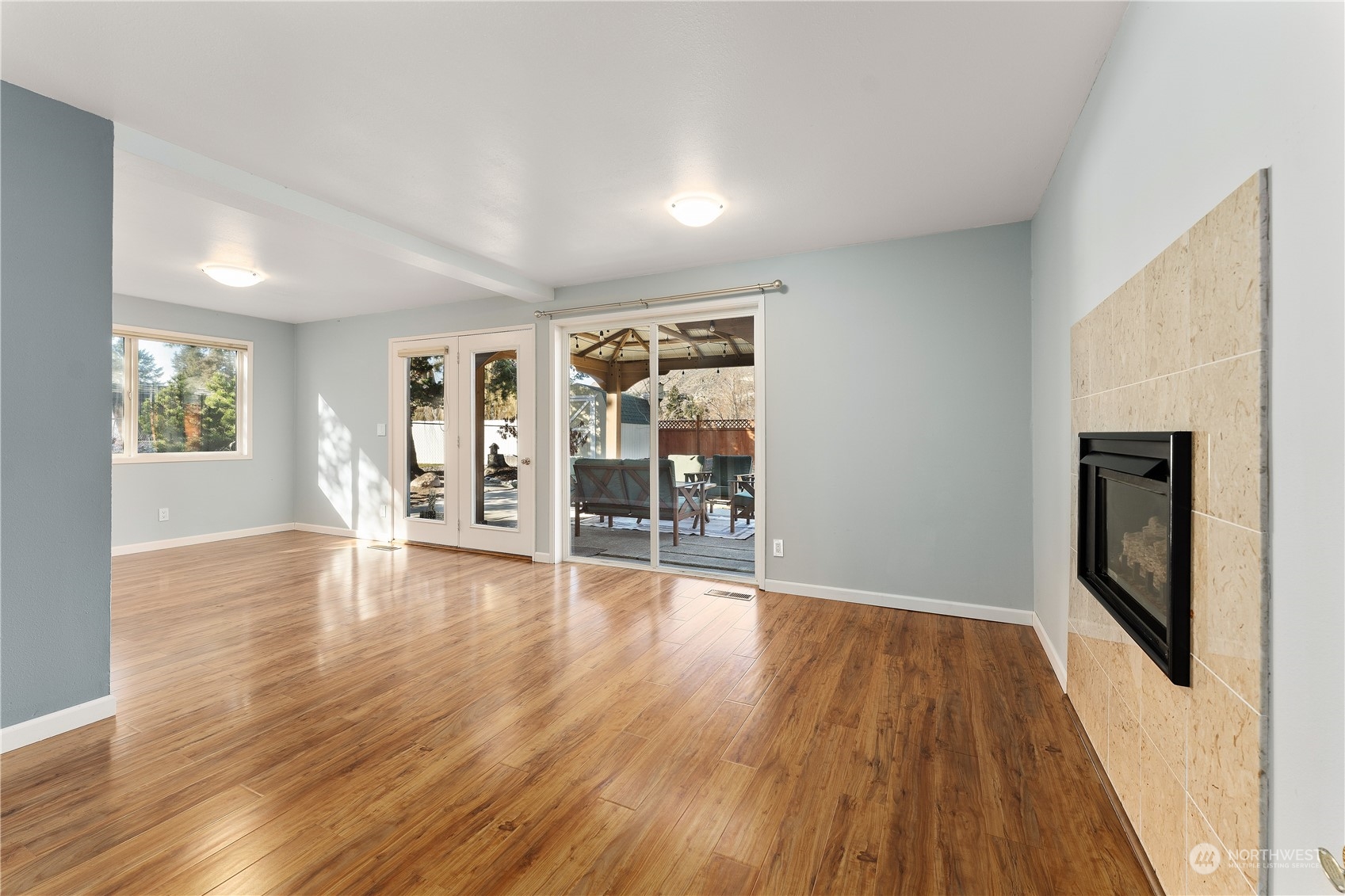 815 W Golf Course Drive