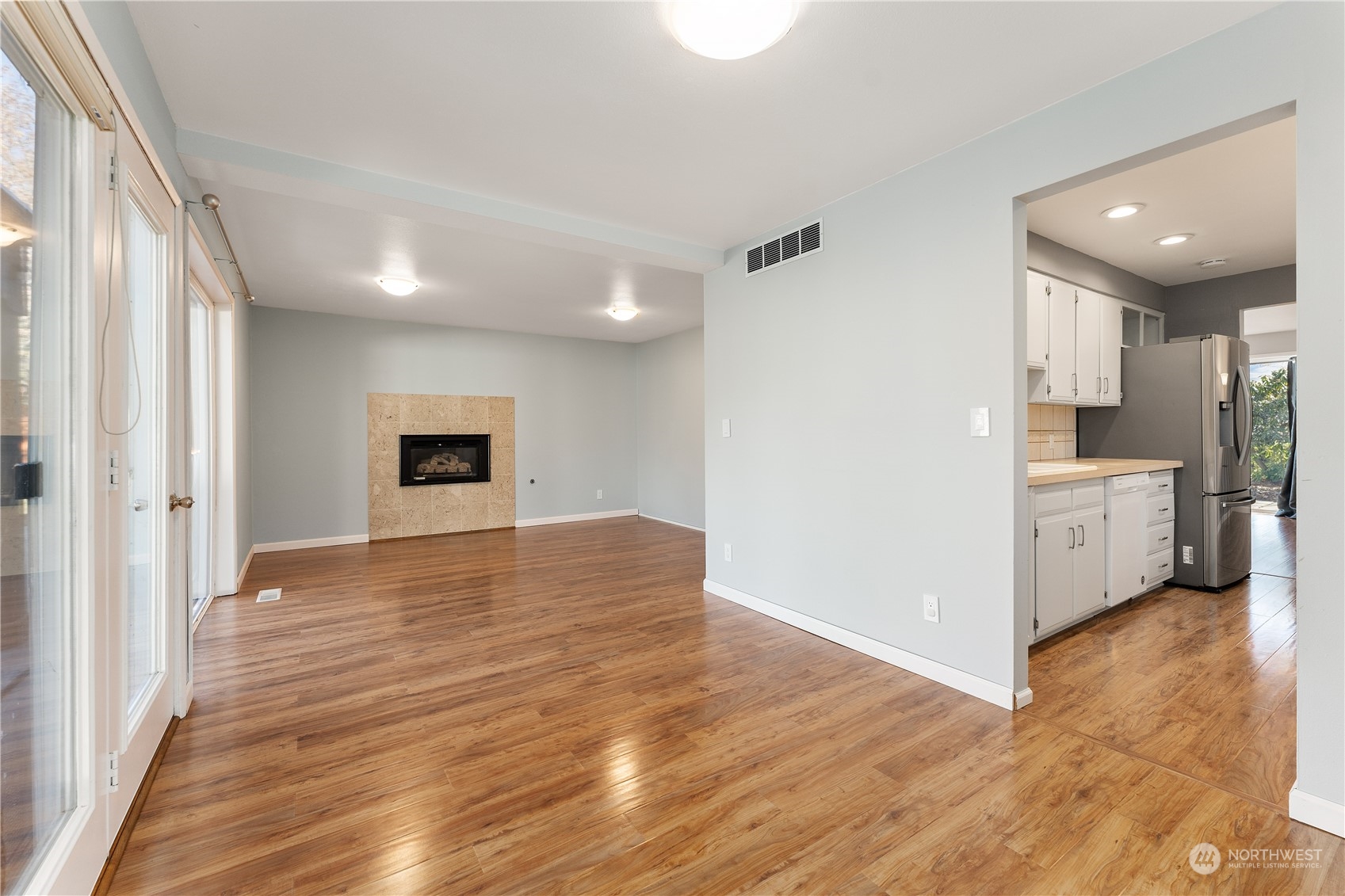 815 W Golf Course Drive