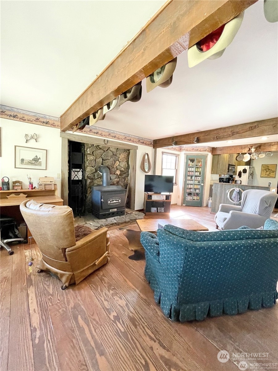 154 Aeneas Valley Road