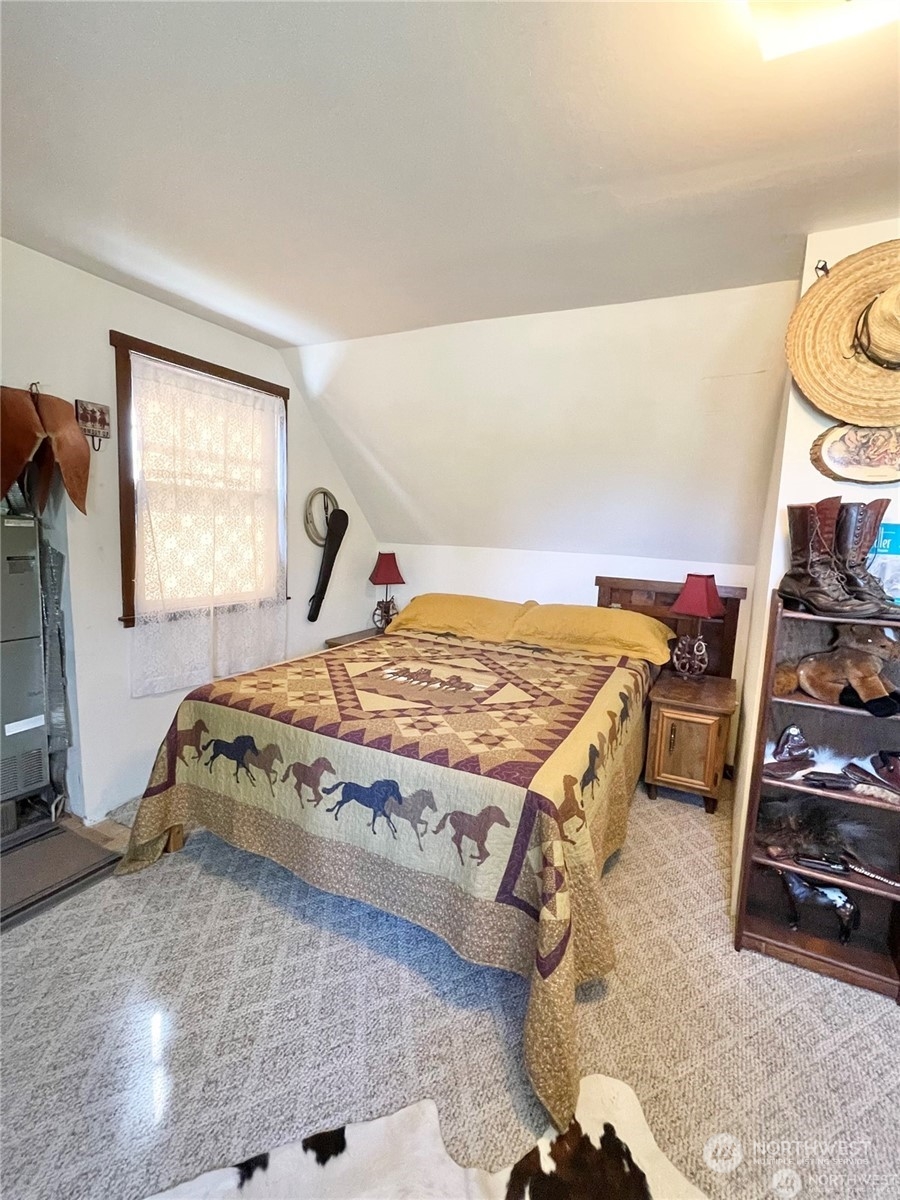 154 Aeneas Valley Road