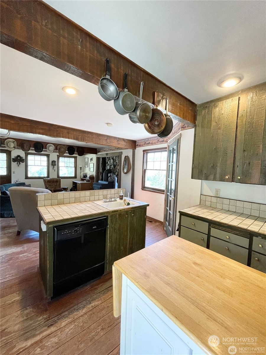 154 Aeneas Valley Road