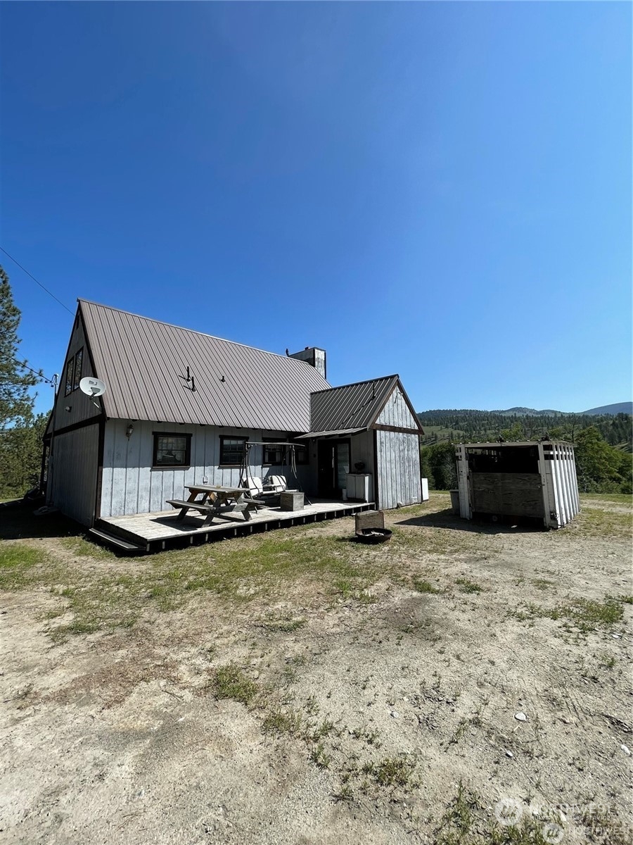 154 Aeneas Valley Road