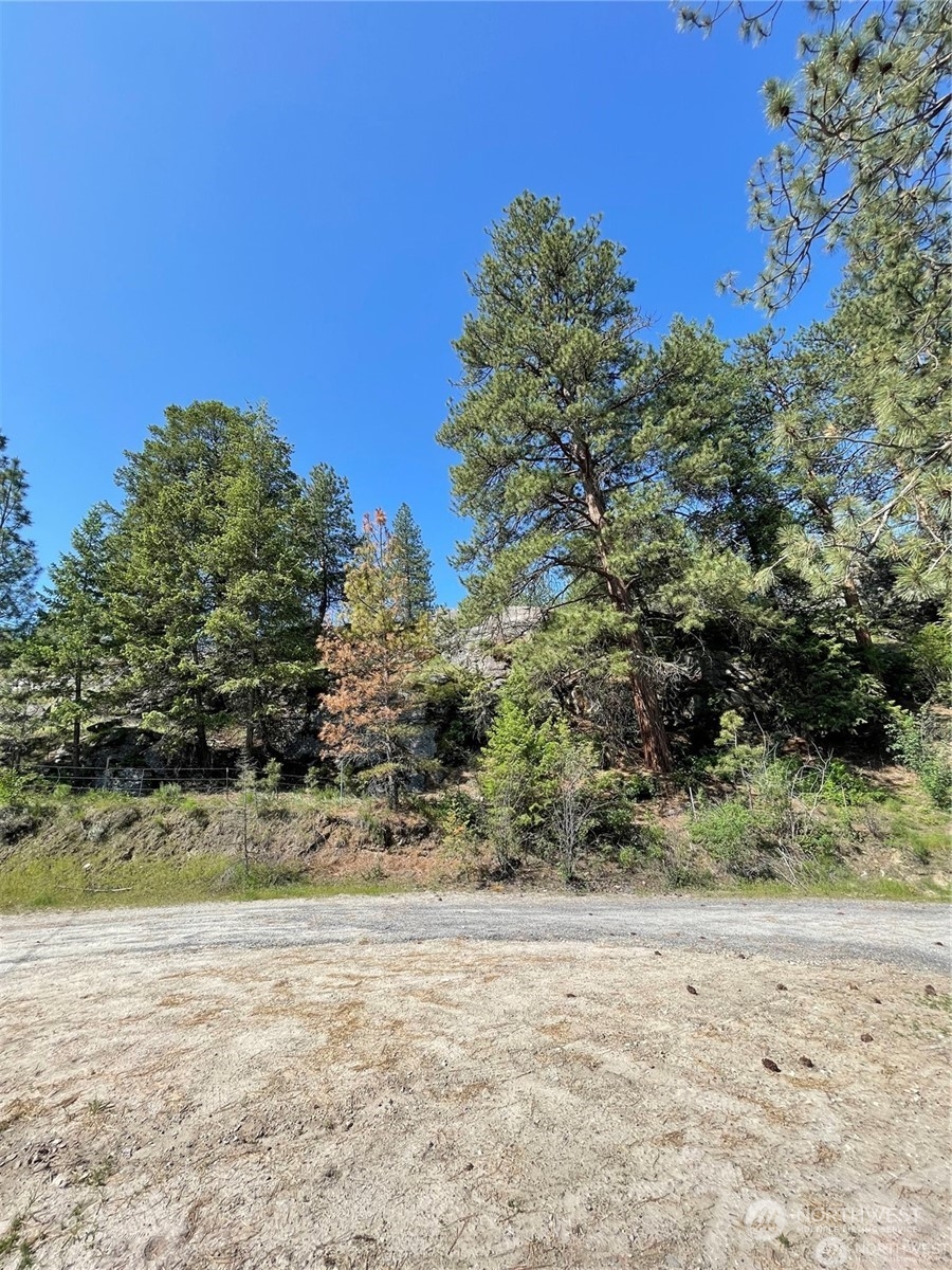 154 Aeneas Valley Road