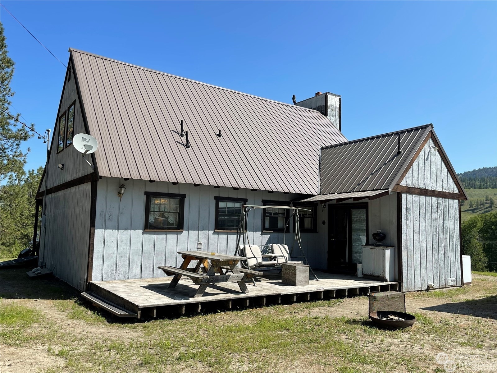 154 Aeneas Valley Road
