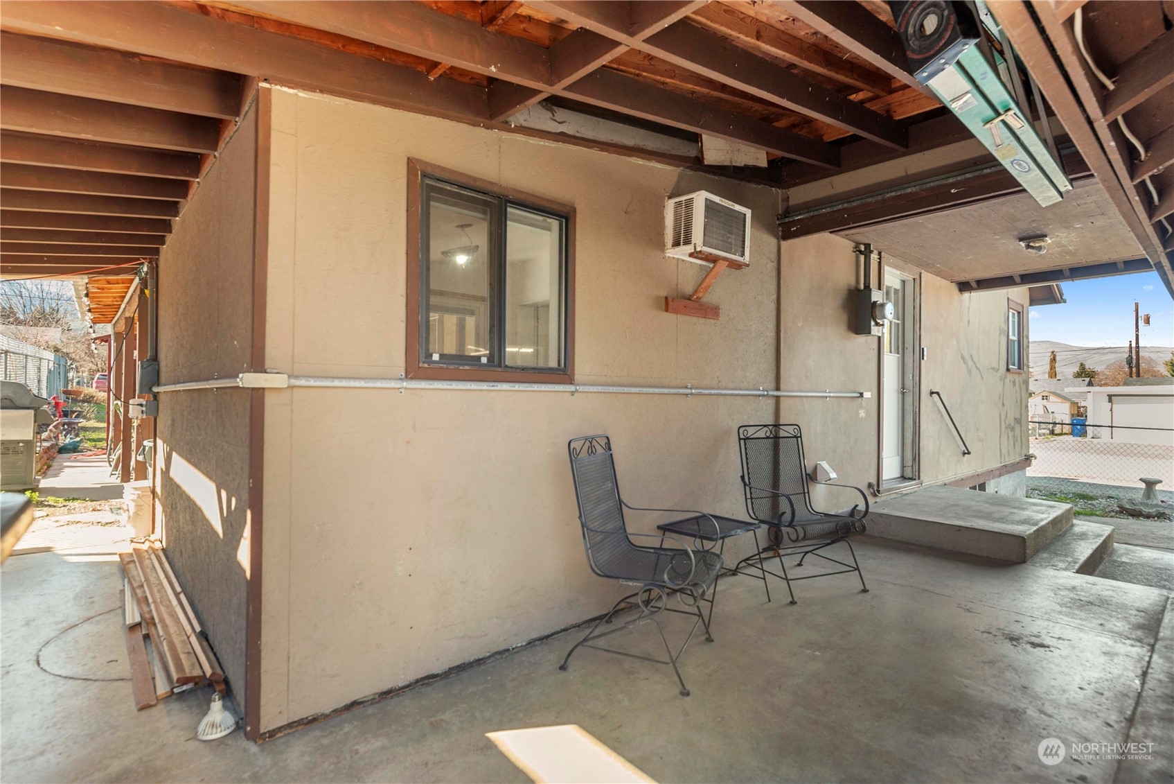 623 Sunset Avenue