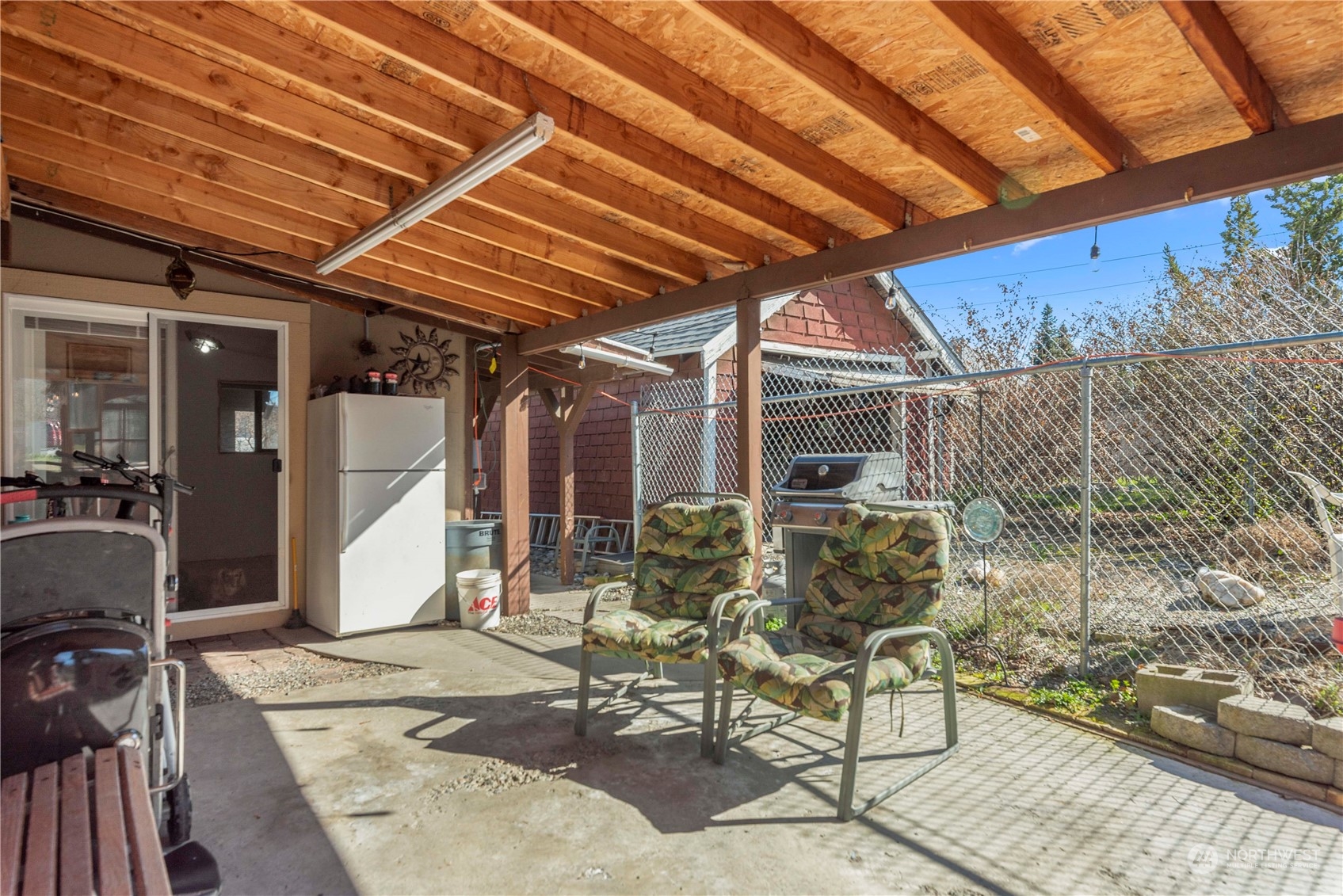 623 Sunset Avenue