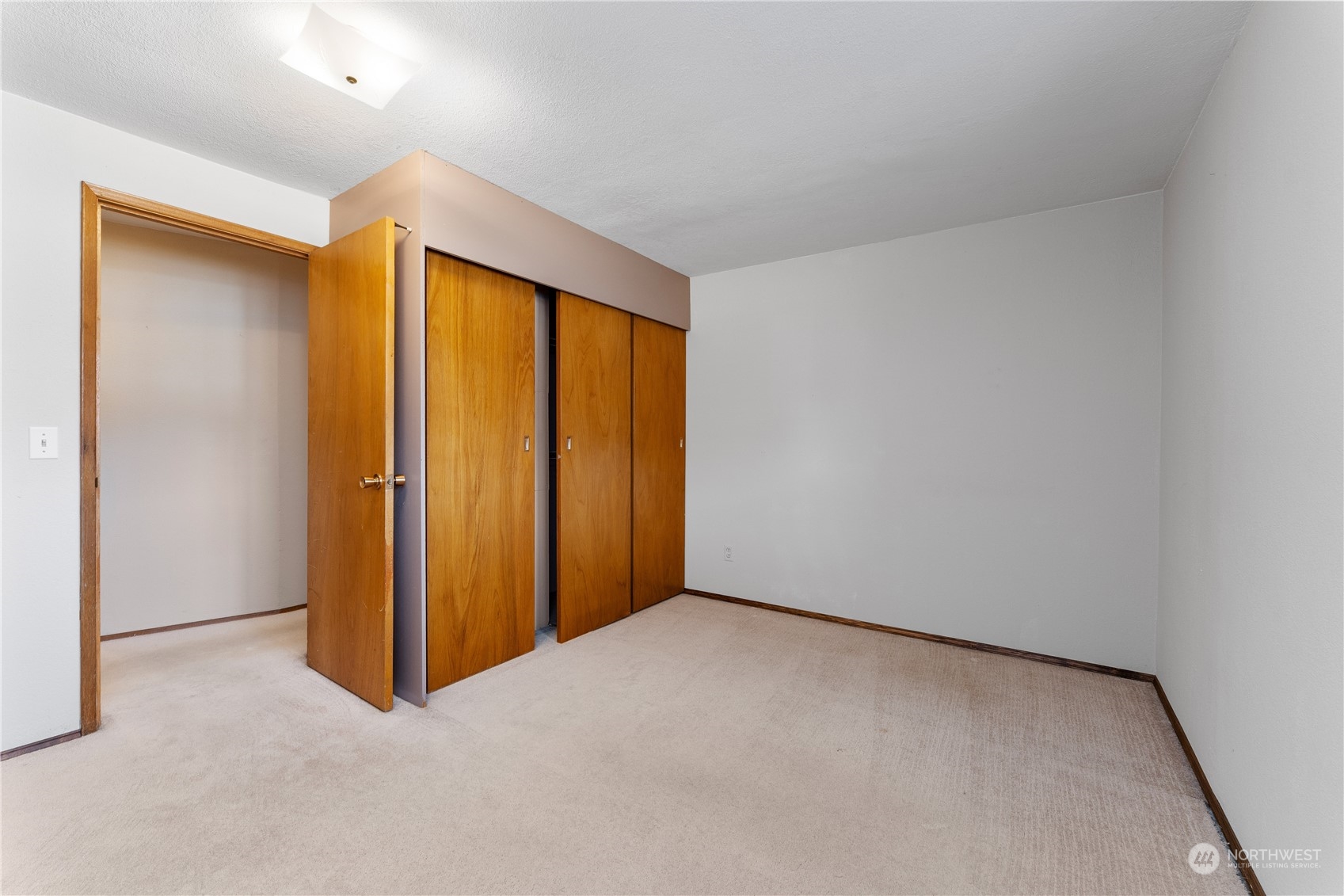 432 E Okanogan Avenue