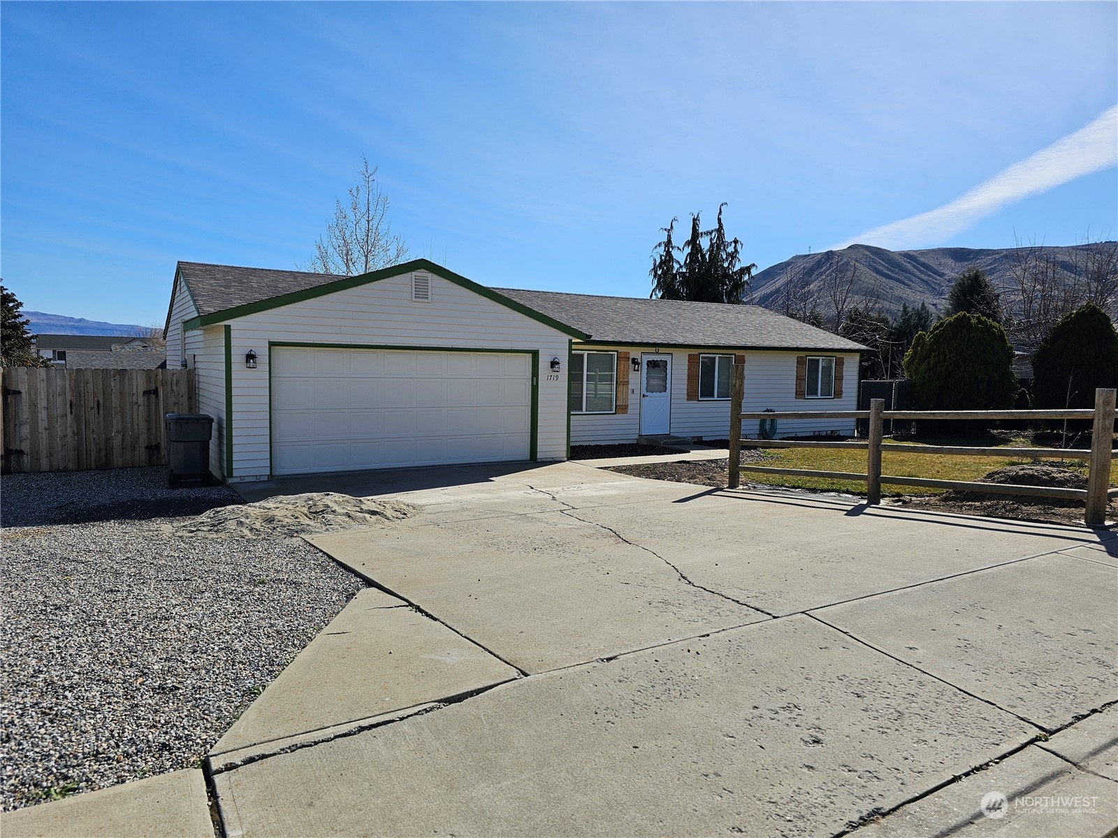 1719 Lincoln Park Circle