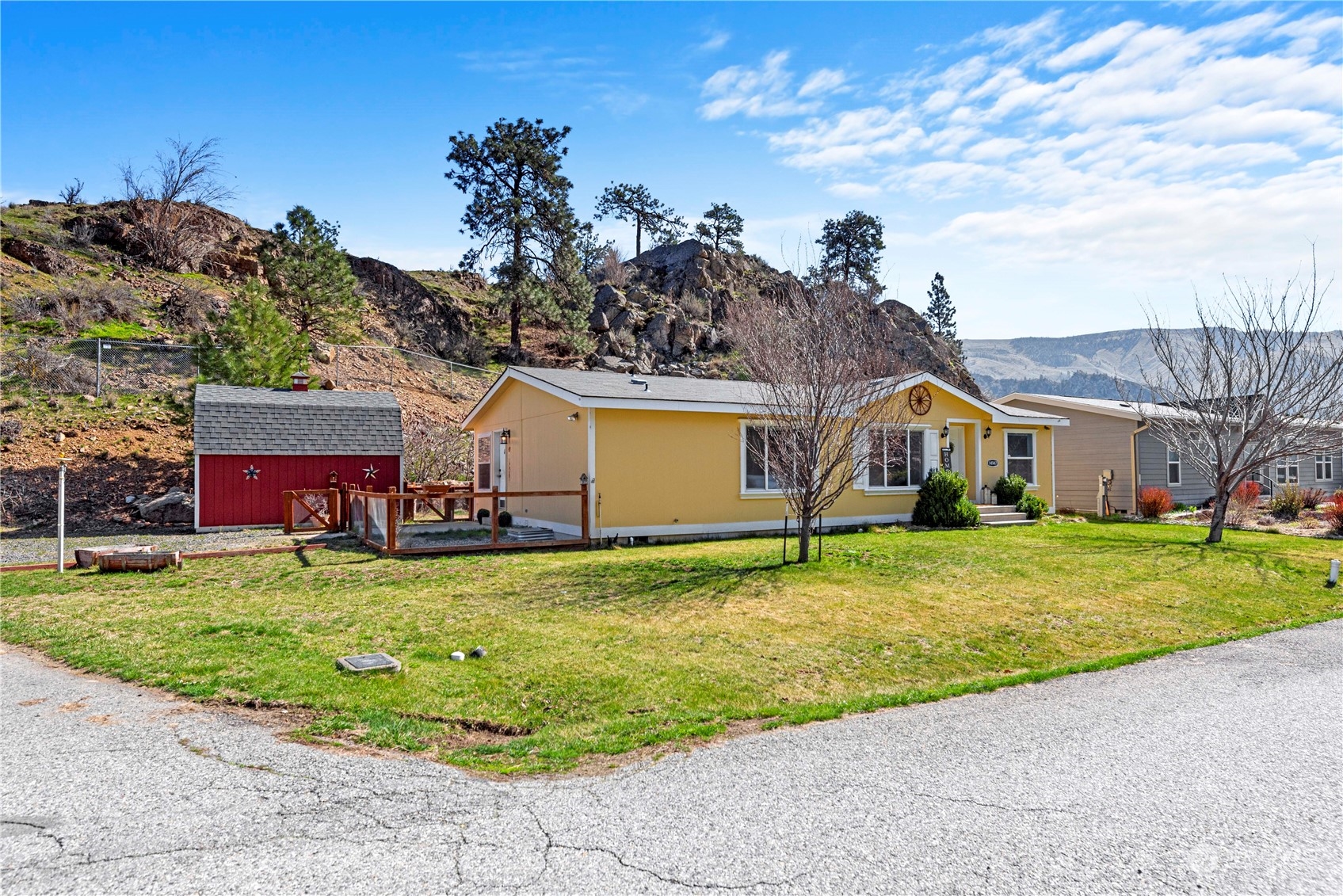 14947 Golden Delicious Street