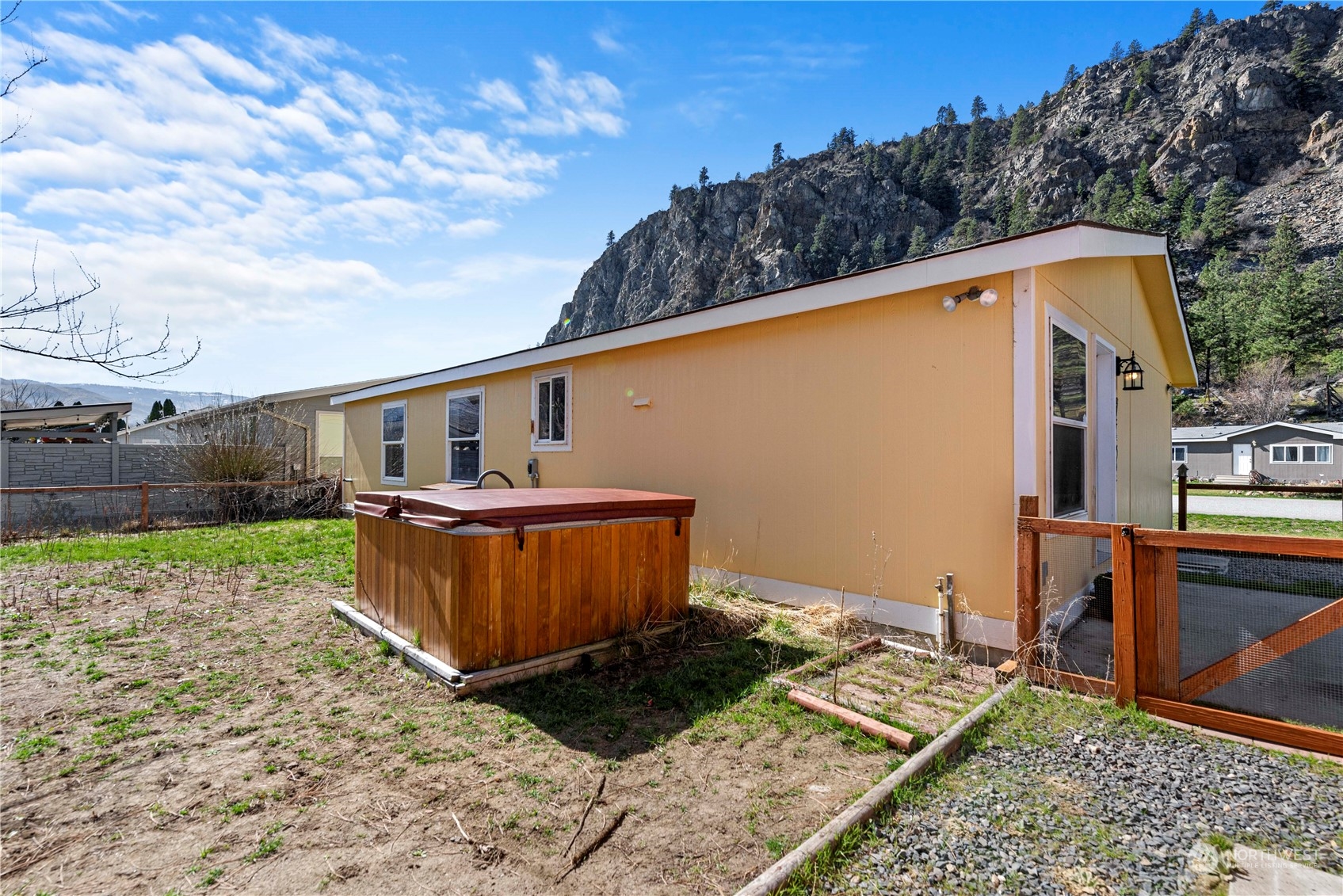 14947 Golden Delicious Street