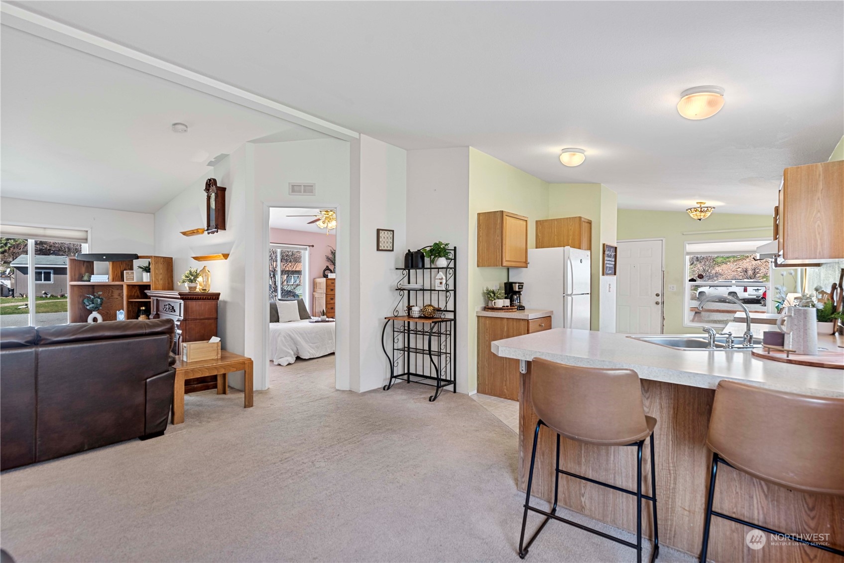 14947 Golden Delicious Street