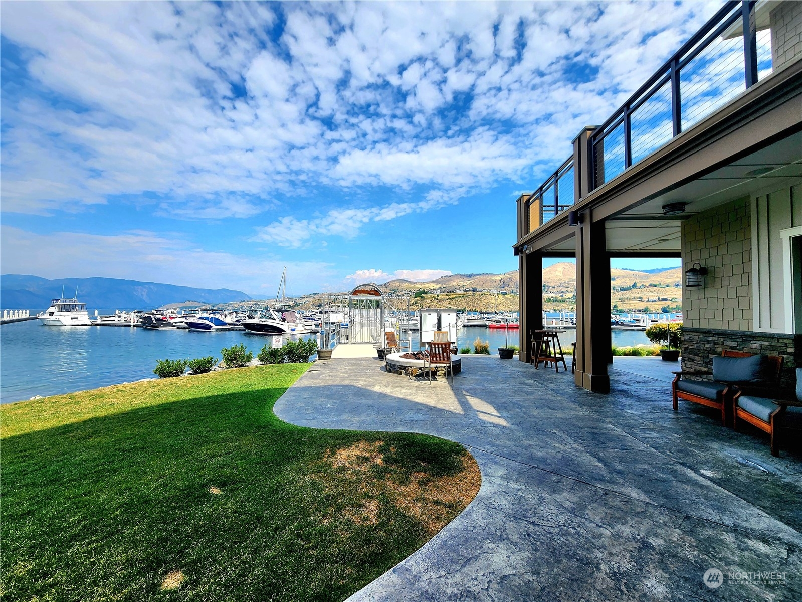 1350 W Woodin Avenue Unit: C5