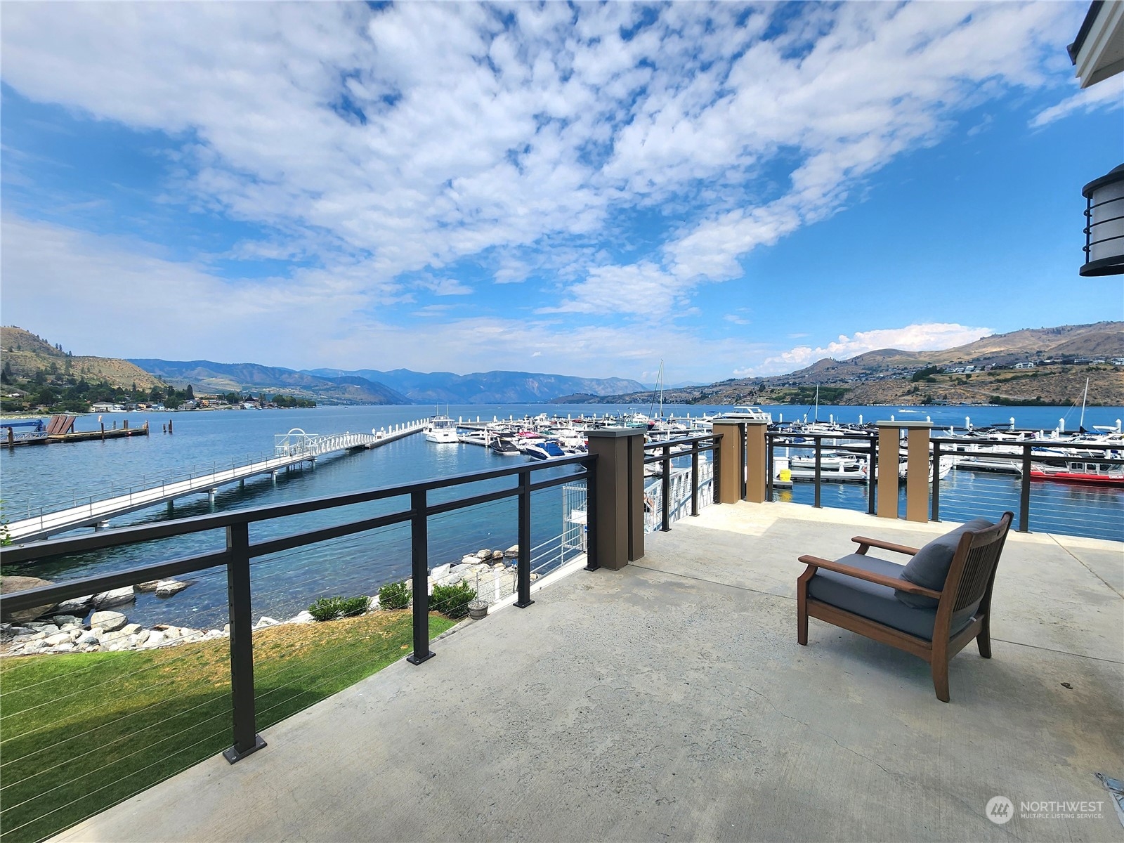 1350 W Woodin Avenue Unit: C5