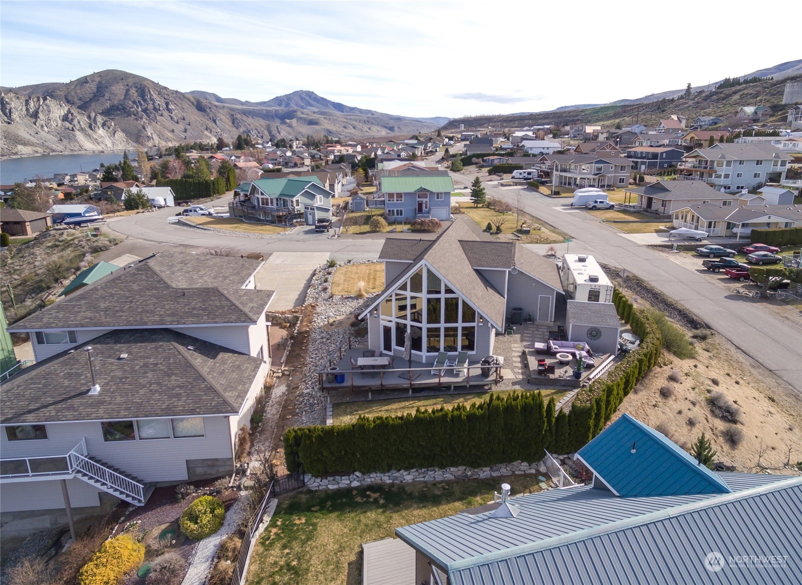575 W Marine View Drive