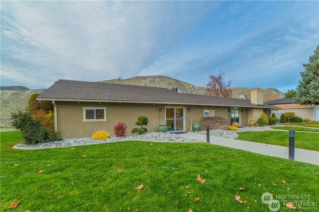 575 W Marine View Drive