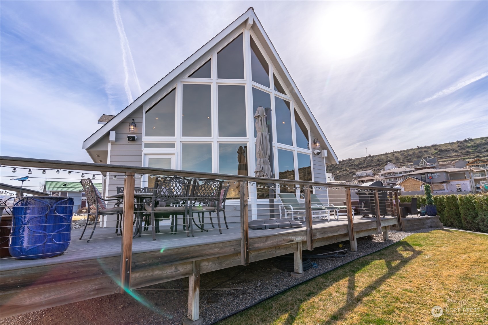 575 W Marine View Drive