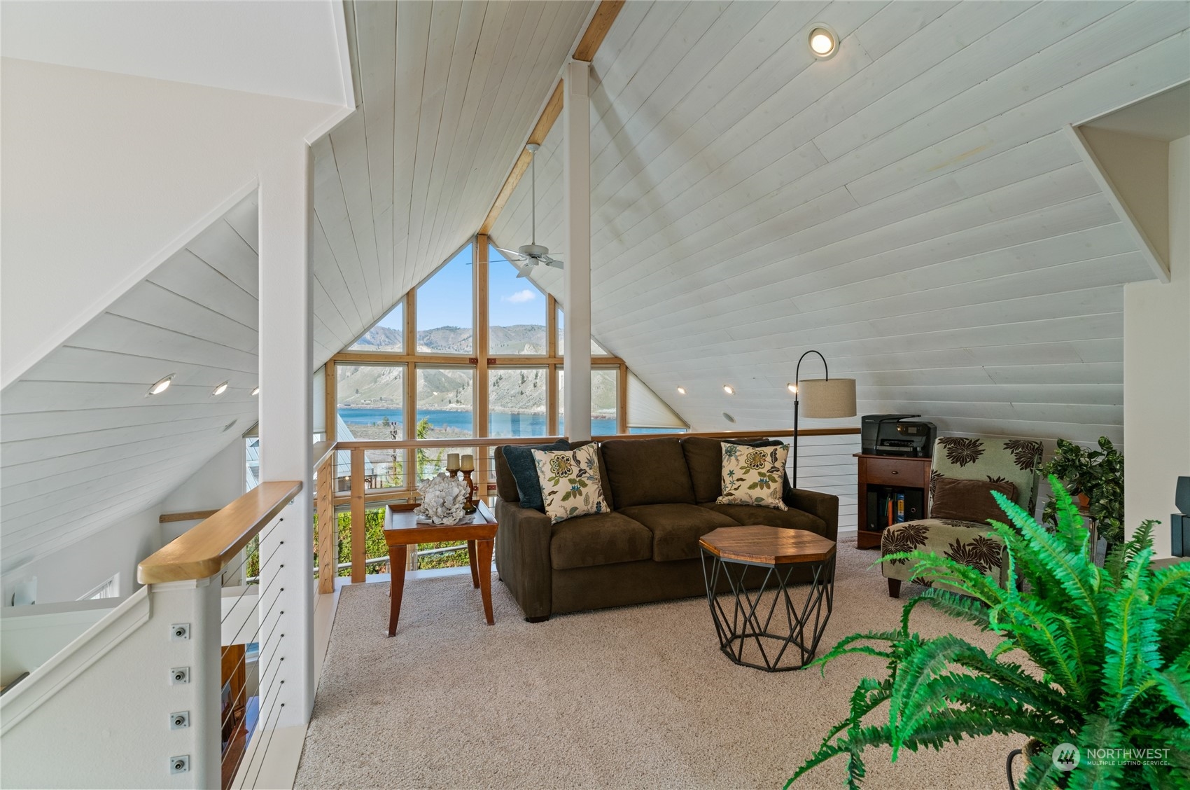 575 W Marine View Drive