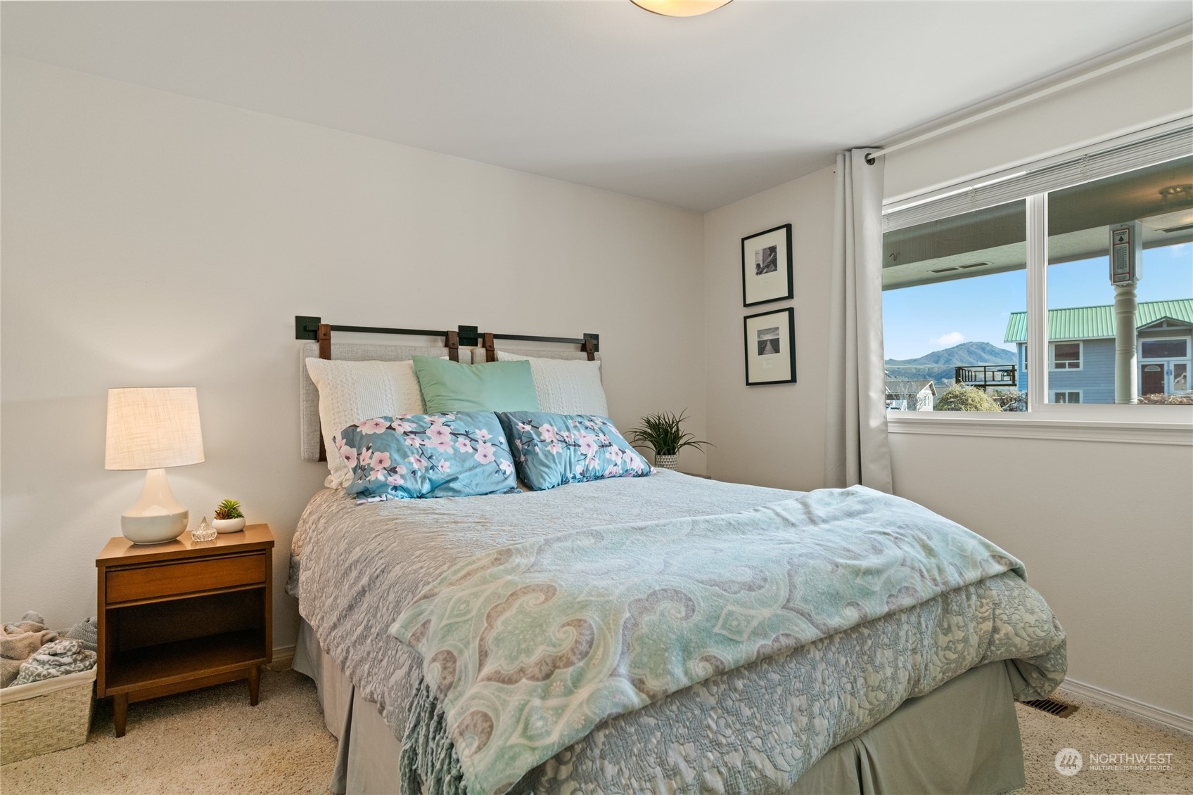 575 W Marine View Drive
