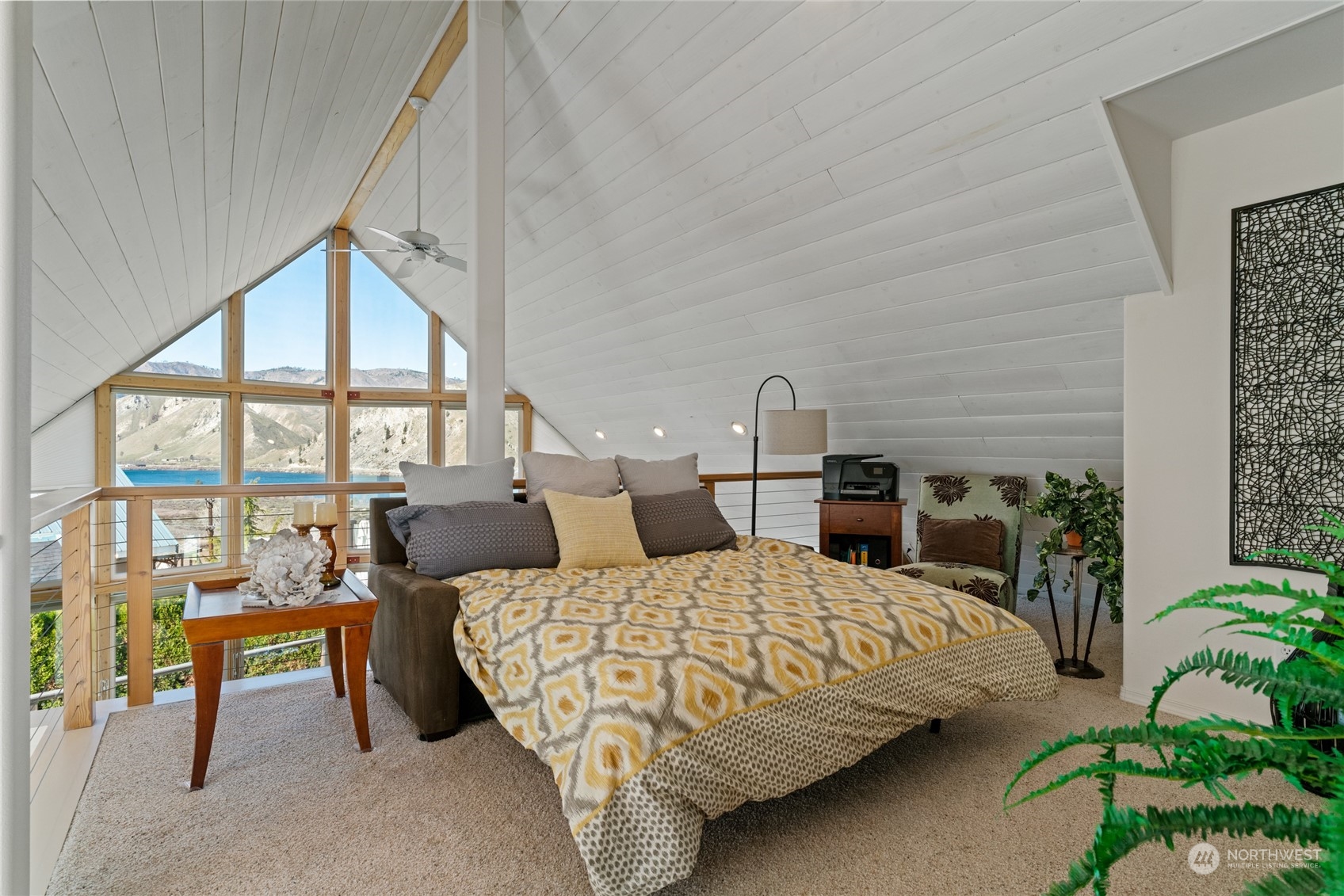 575 W Marine View Drive