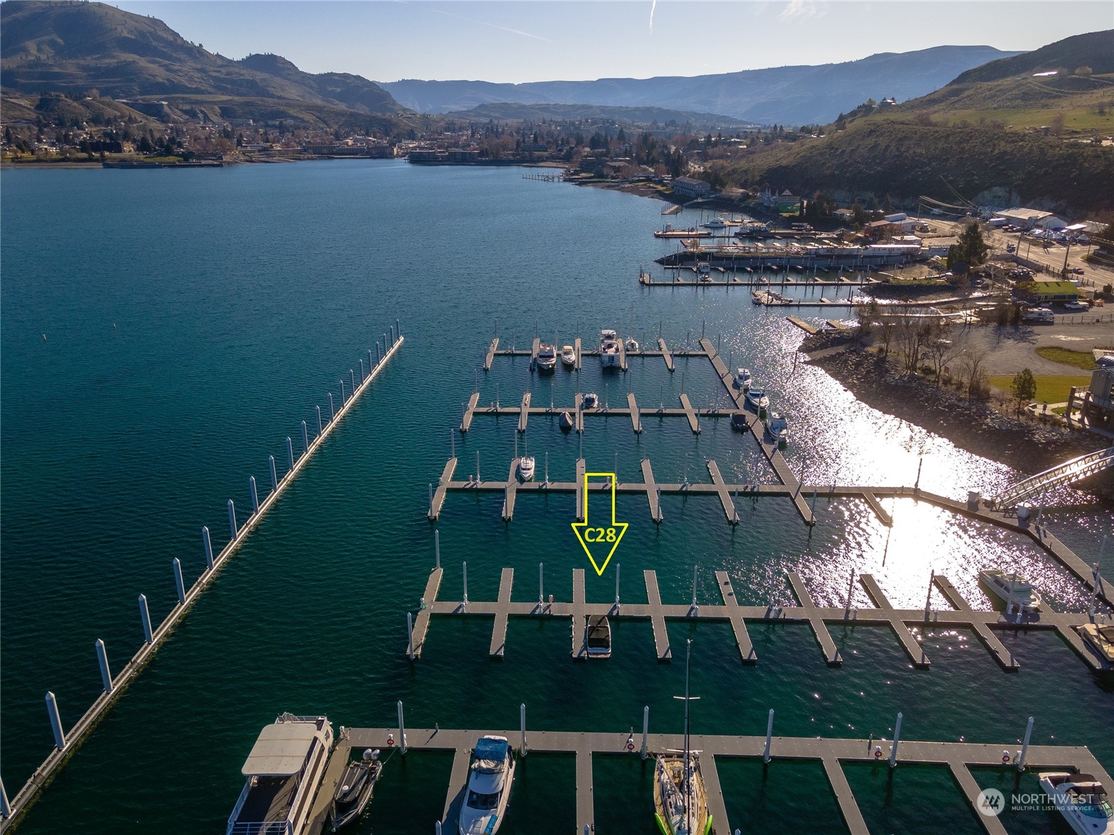 1350 W Woodin Avenue Unit: C28