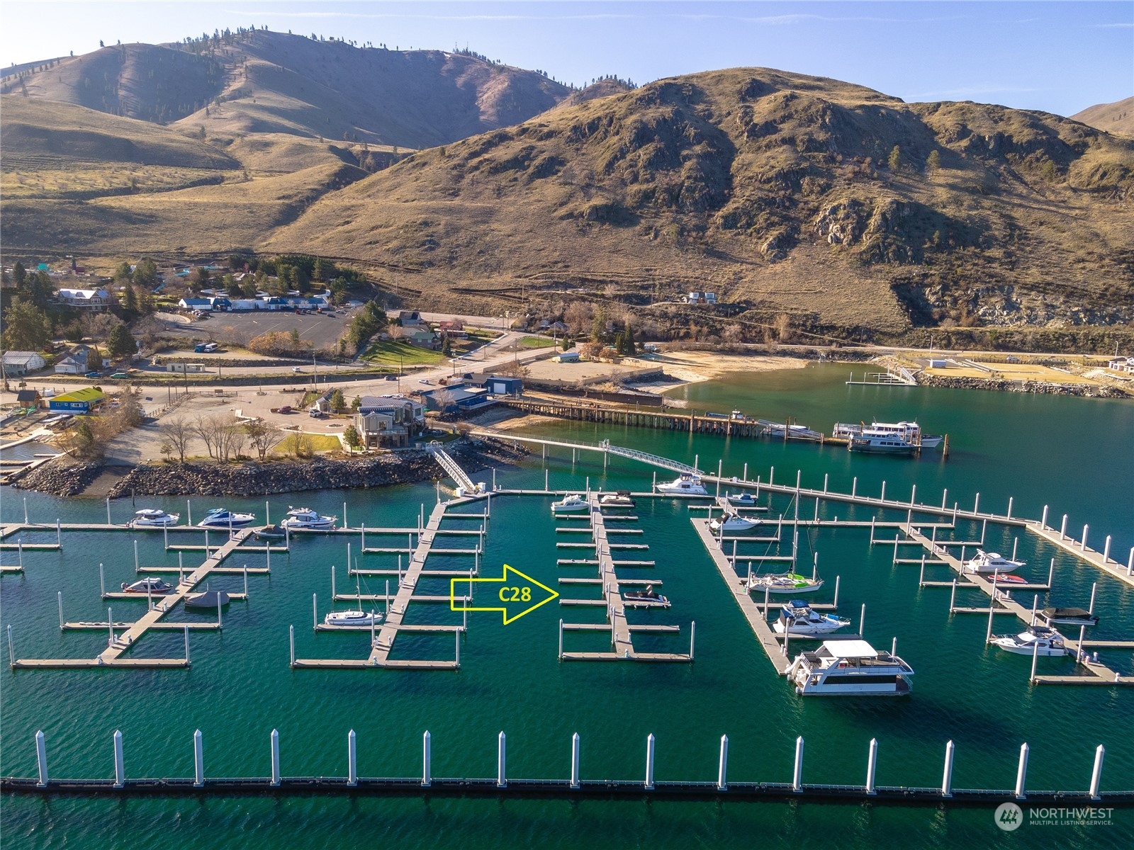 1350 W Woodin Avenue Unit: C28